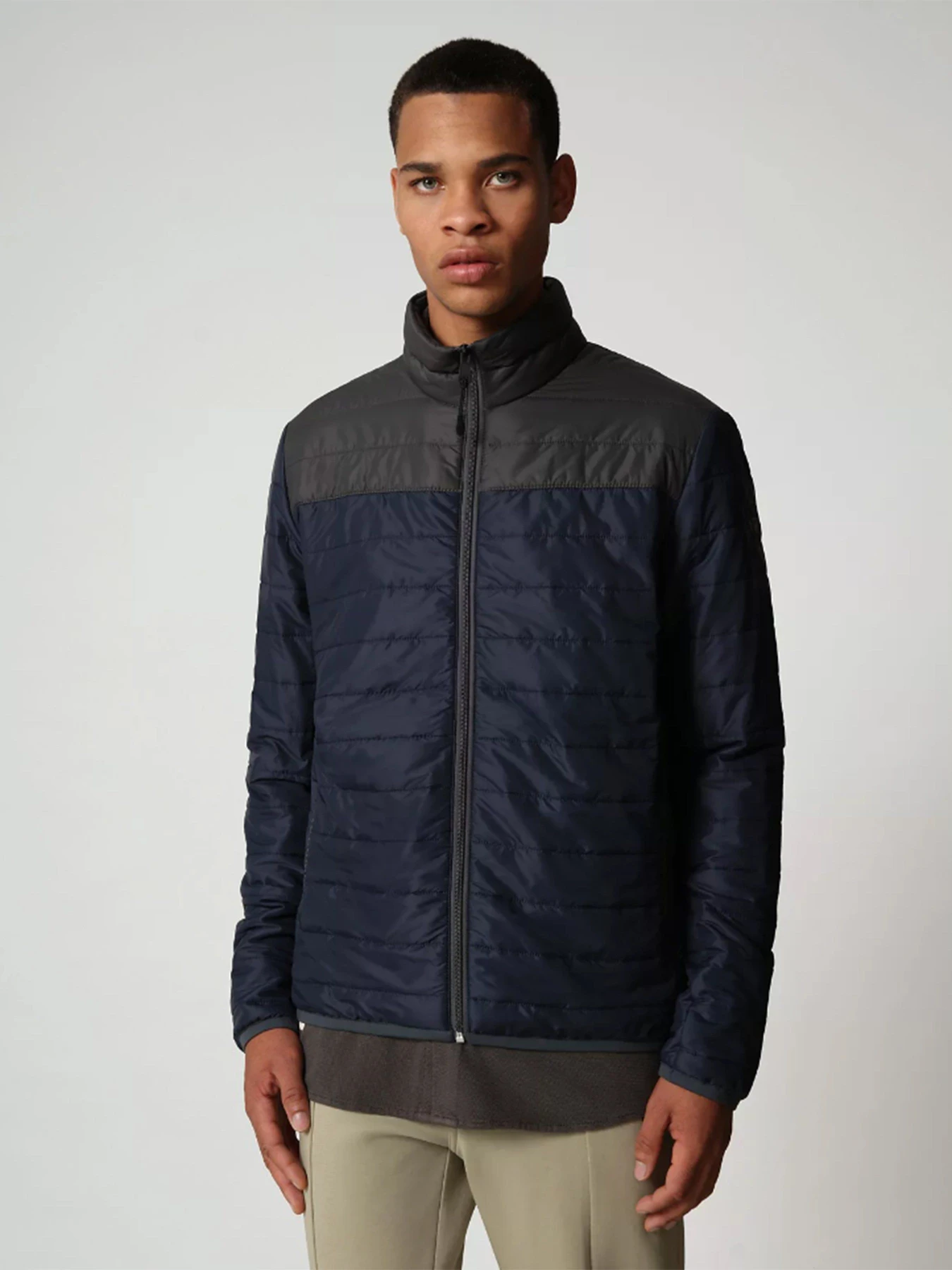 Куртки та дублянки Napapijri Puffer Acalmar модель NP0A4FHM1761 Куртки та дублянки Napapijri Puffer Acalmar модель NP0A4FHM1761 Фото