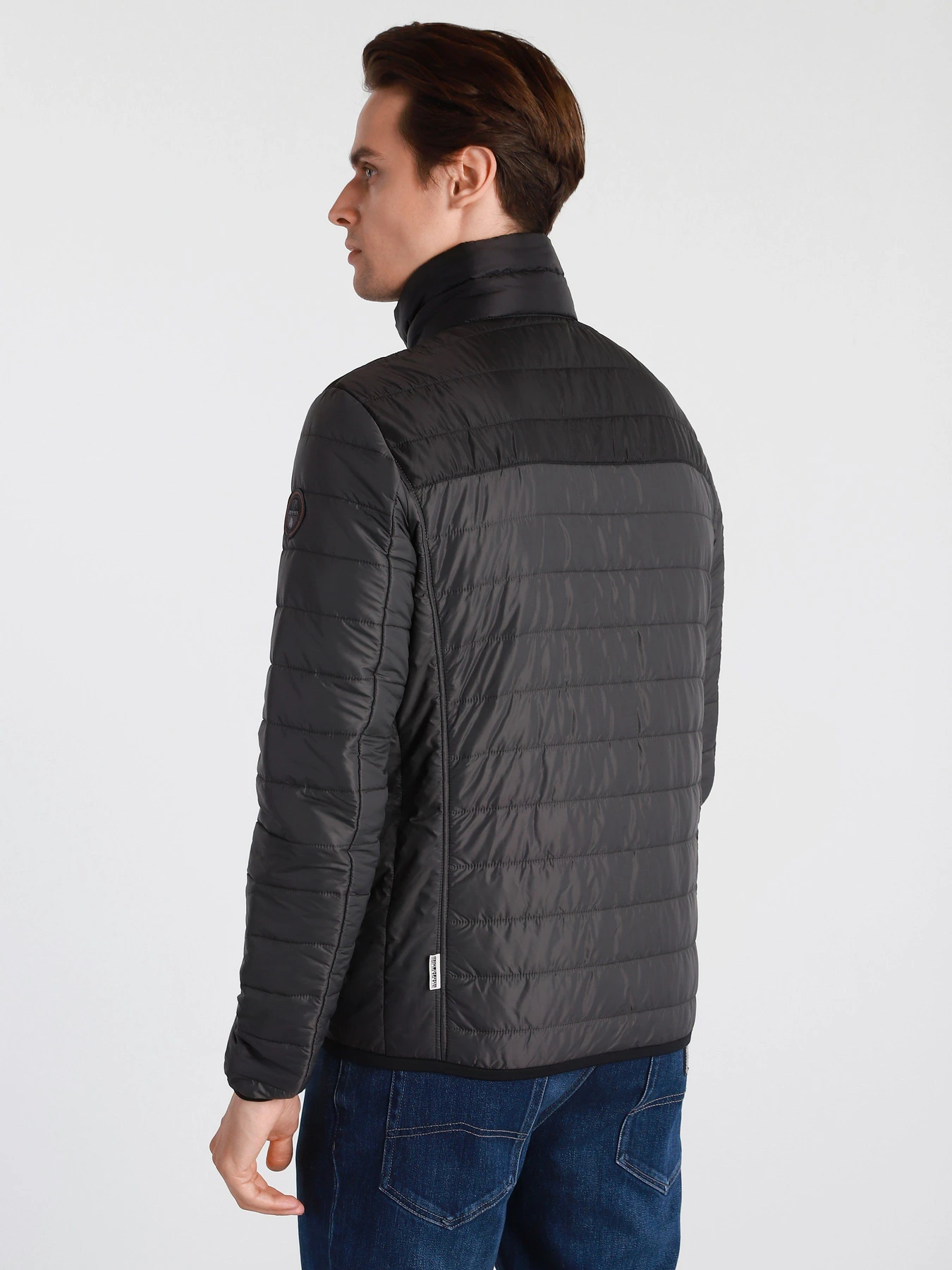 Куртки та дублянки Napapijri Puffer Acalmar модель NP0A4FHM1981 Куртки та дублянки Napapijri Puffer Acalmar модель NP0A4FHM1981 Фото