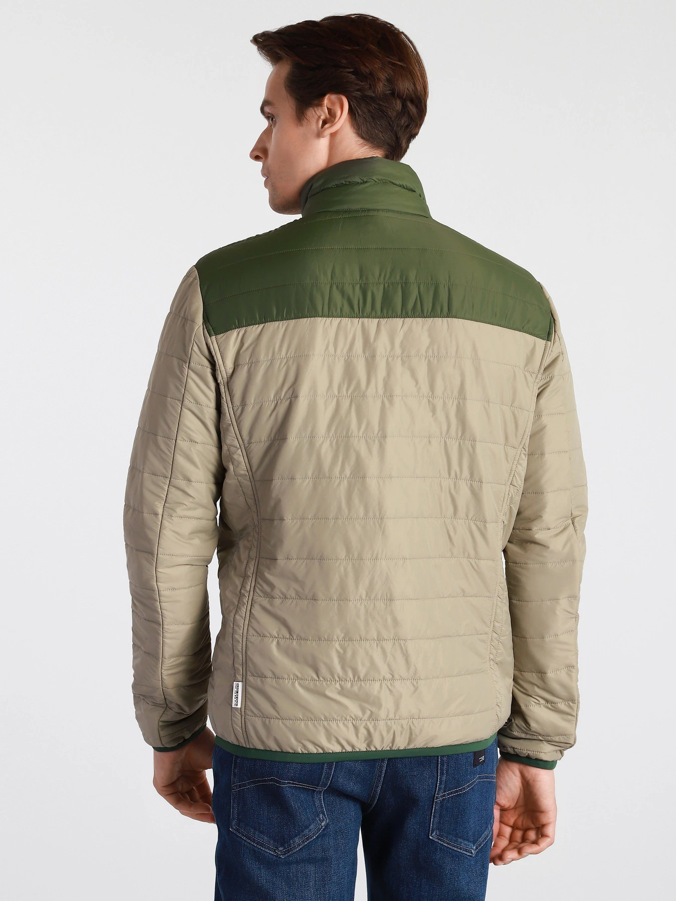 Куртки та дублянки Napapijri Puffer Acalmar модель NP0A4FHMG5L1 Куртки та дублянки Napapijri Puffer Acalmar модель NP0A4FHMG5L1 Фото