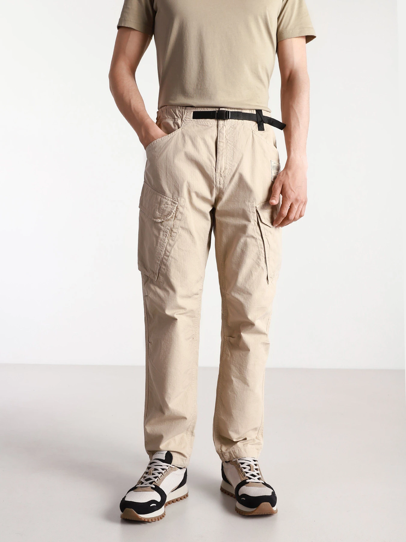 Брюки Napapijri Honolulu Cargo Pants модель NP0A4F39NN91 Брюки Napapijri Honolulu Cargo Pants модель NP0A4F39NN91 Фото