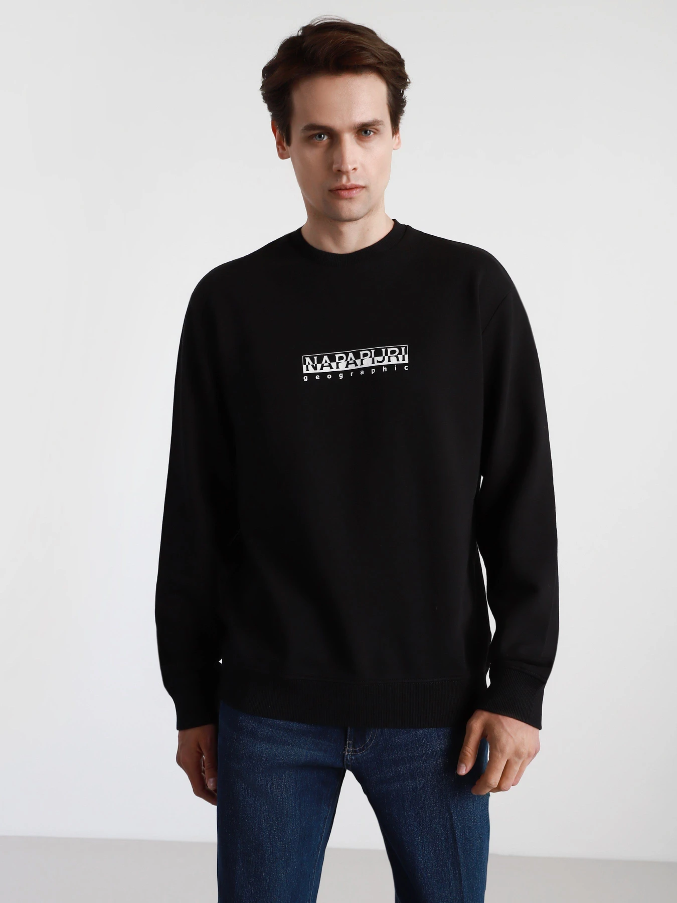 Худи и свитшоты Napapijri Sweatshirt Box модель NP0A4F5A0411 Худи и свитшоты Napapijri Sweatshirt Box модель NP0A4F5A0411 Фото