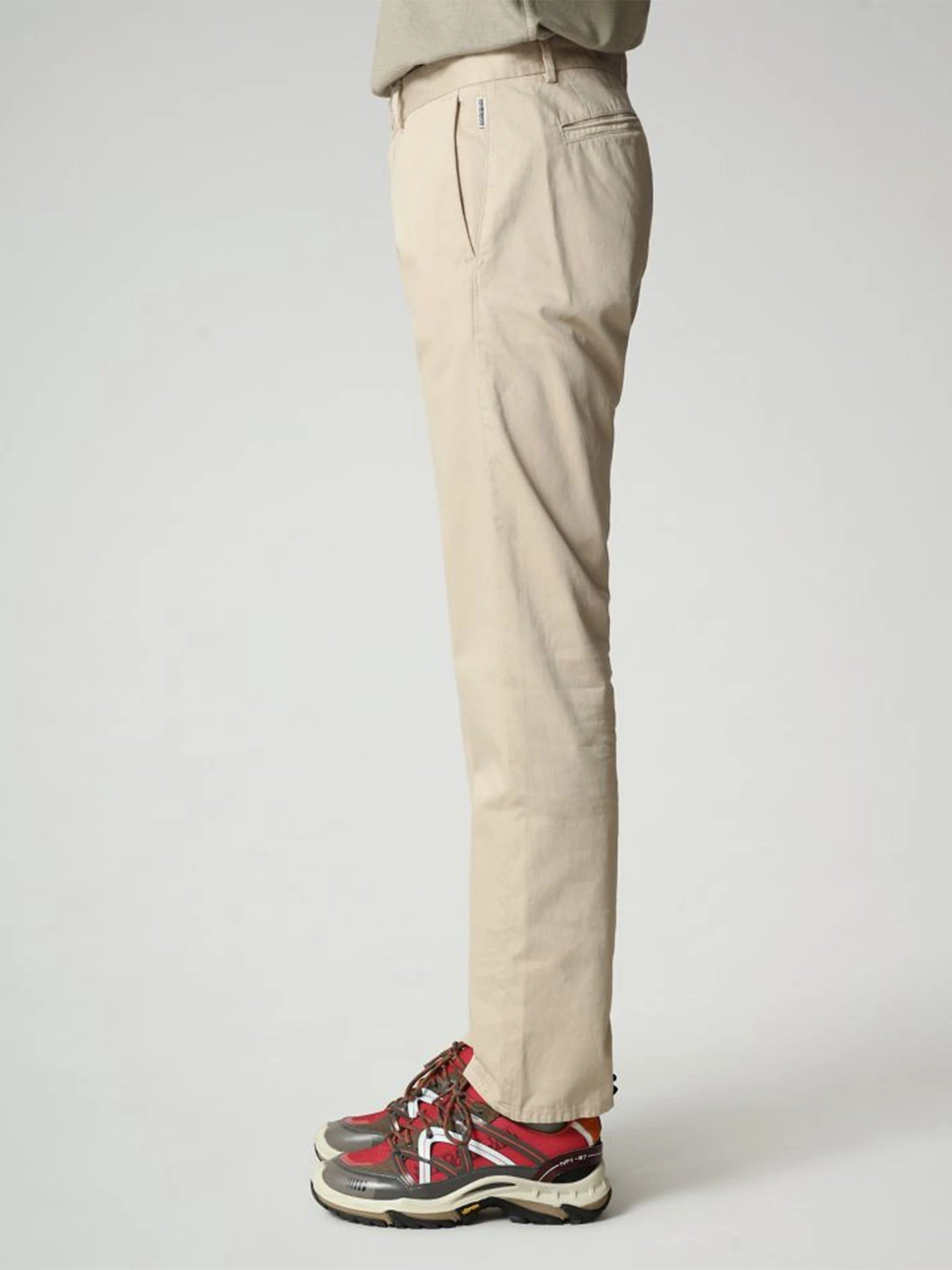 Брюки Napapijri Chino Pants Miom модель NP0A4FCGNN91 Брюки Napapijri Chino Pants Miom модель NP0A4FCGNN91 Фото