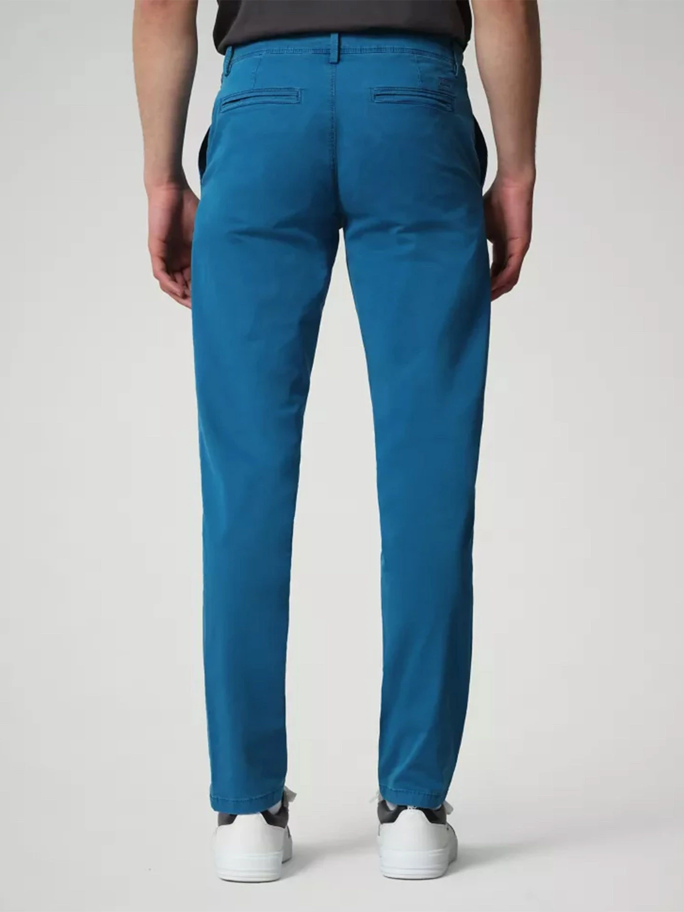 Брюки Napapijri Chino Pants Mana модель NP0A4FA8BC91 Брюки Napapijri Chino Pants Mana модель NP0A4FA8BC91 Фото