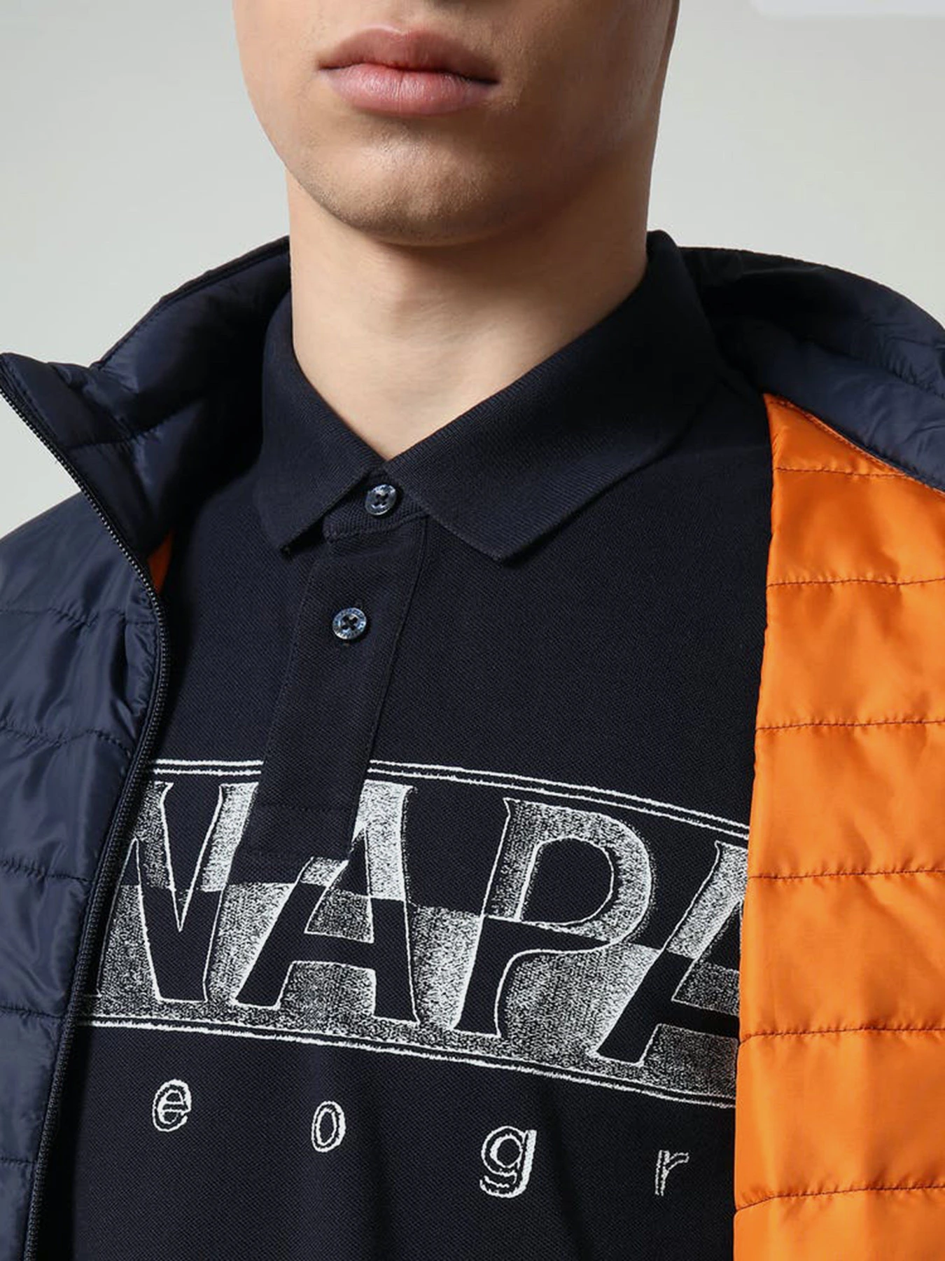 Куртки та дублянки Napapijri Acalmar модель NP0A4F9X1761 Куртки та дублянки Napapijri Acalmar модель NP0A4F9X1761 Фото