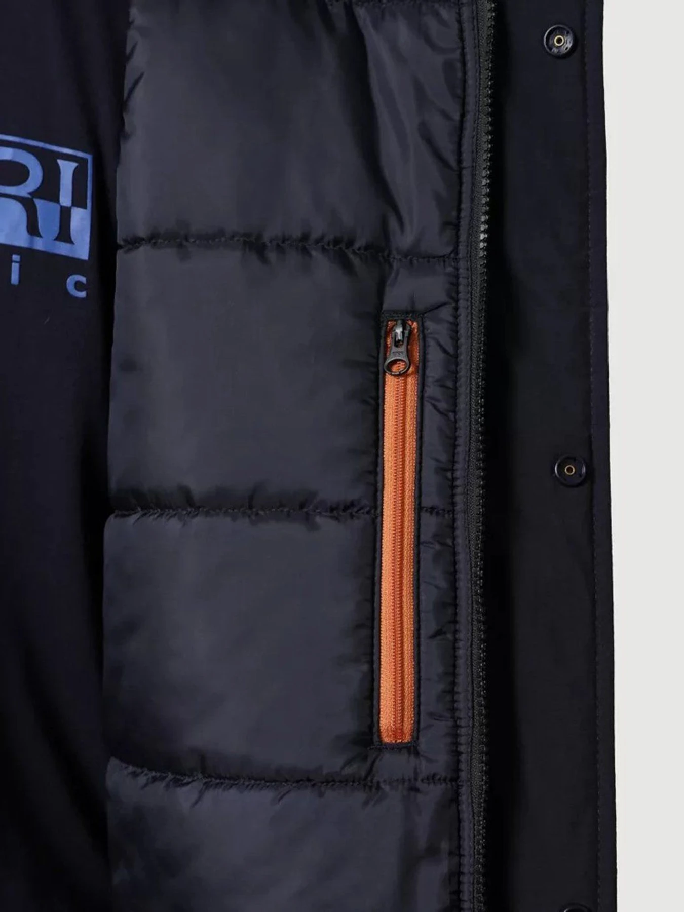 Куртки та дублянки Napapijri Atreiu модель NP0A4FLH1761 Куртки та дублянки Napapijri Atreiu модель NP0A4FLH1761 Фото