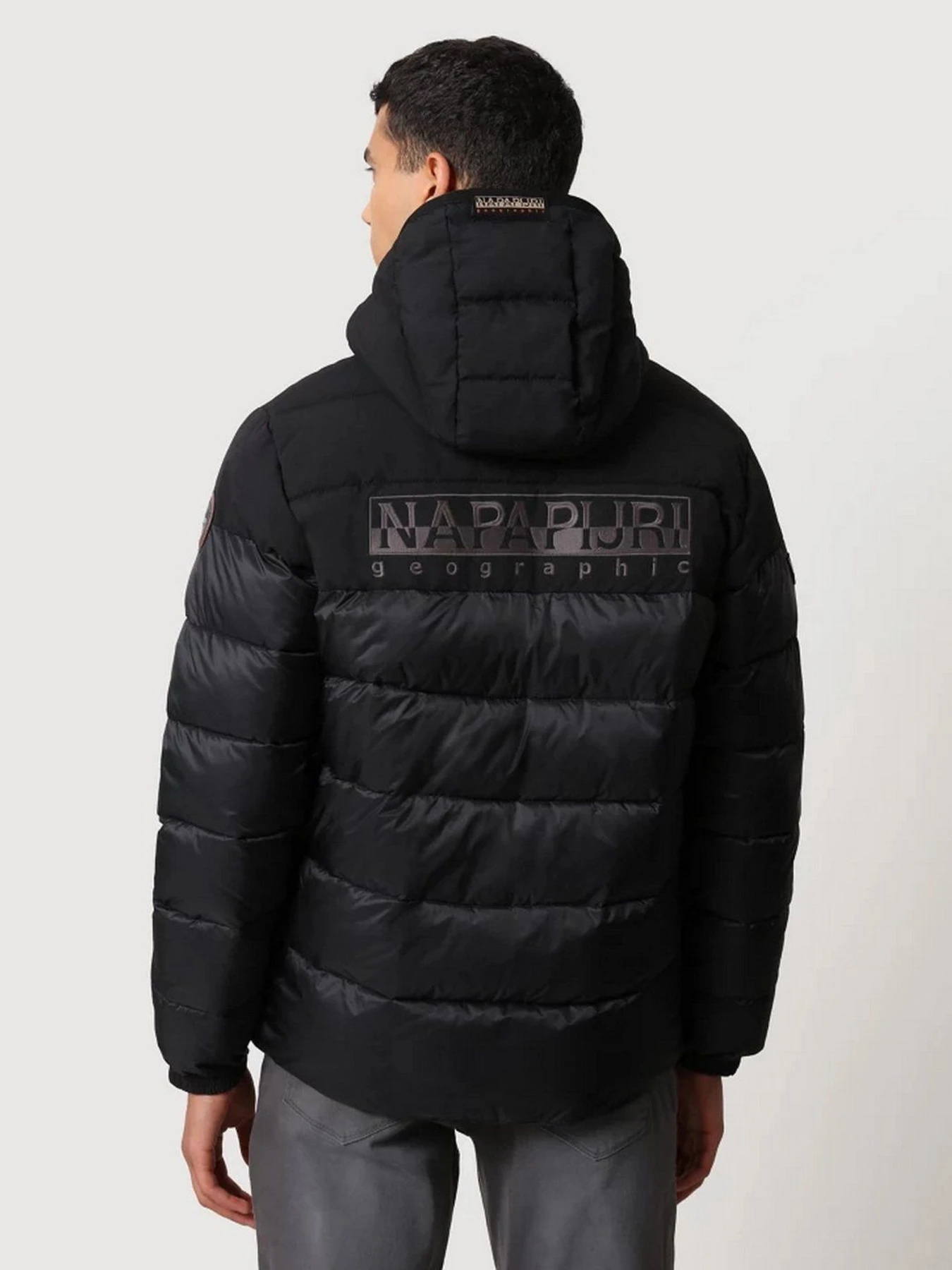 Куртки та дублянки Napapijri Alay модель NP0A4FLM0411 Куртки та дублянки Napapijri Alay модель NP0A4FLM0411 Фото