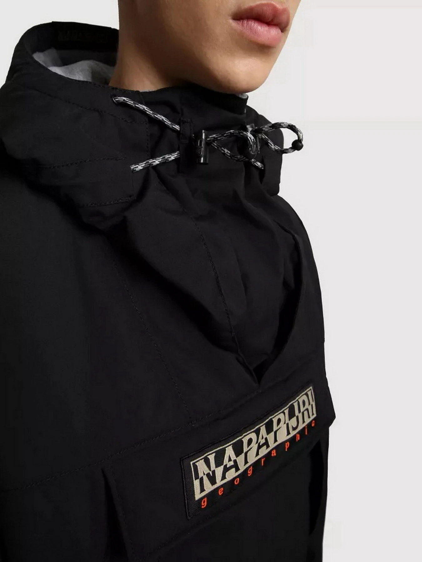Куртки та дублянки Napapijri Lavaredo модель NP0A4FPR0411 Куртки та дублянки Napapijri Lavaredo модель NP0A4FPR0411 Фото