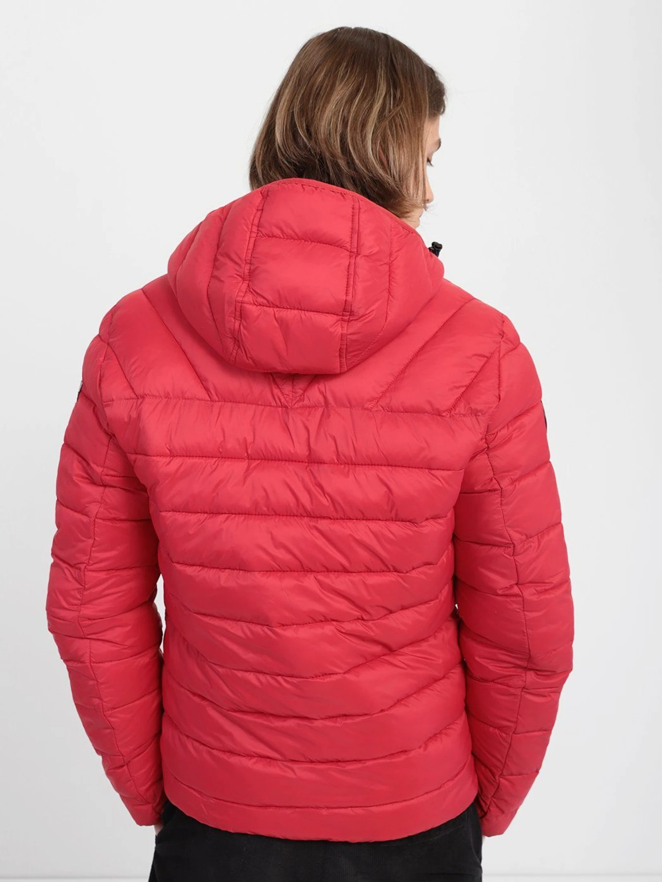 Куртки та дублянки Napapijri Aerons Hood модель NP0A4FPYR171 Куртки та дублянки Napapijri Aerons Hood модель NP0A4FPYR171 Фото