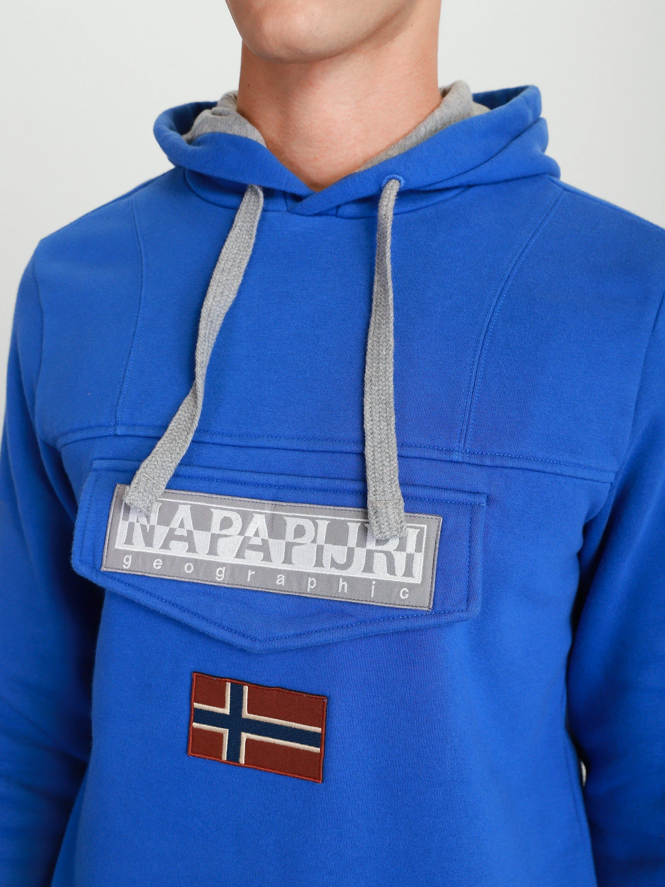Худі та світшоти Napapijri Burgee модель NP0A4FQKBE11 Худі та світшоти Napapijri Burgee модель NP0A4FQKBE11 Фото