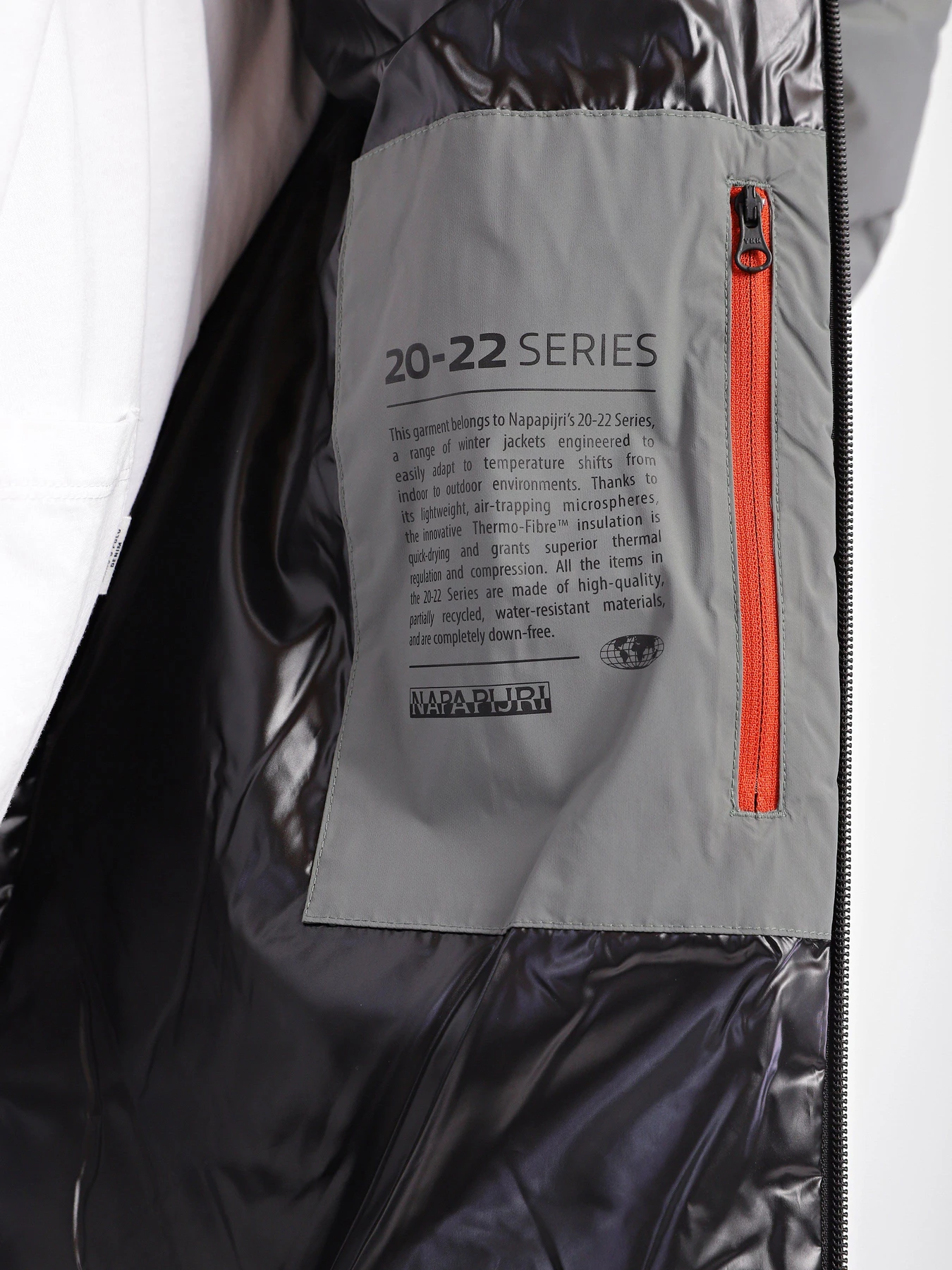 Куртки та дублянки Napapijri 20-22° Thermo Puffer модель NP0A4GO9H7J1 Куртки та дублянки Napapijri 20-22° Thermo Puffer модель NP0A4GO9H7J1 Фото