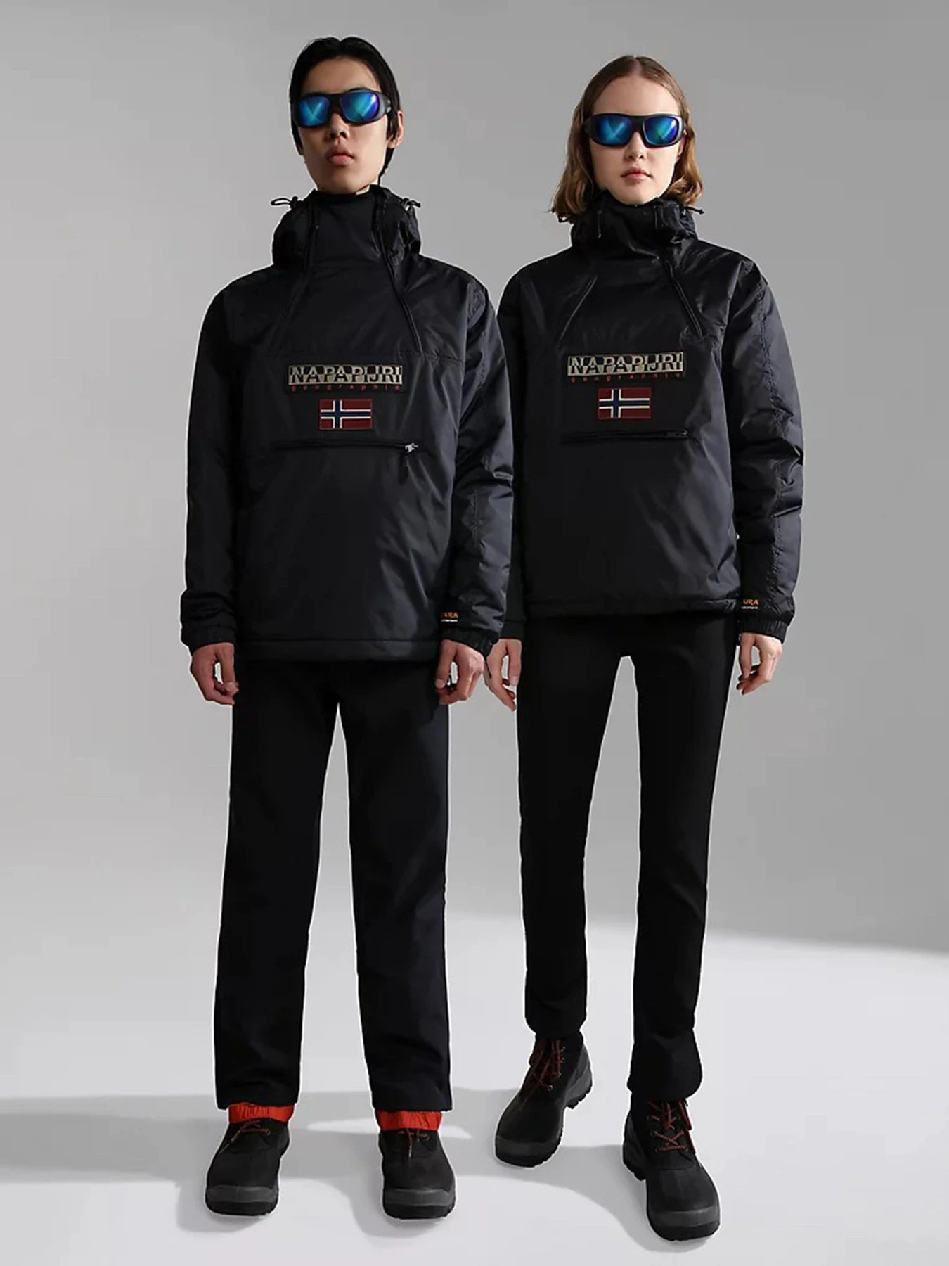 Куртки и дубленки Napapijri Northfarer модель NP0A4GS50411 Куртки и дубленки Napapijri Northfarer модель NP0A4GS50411 Фото