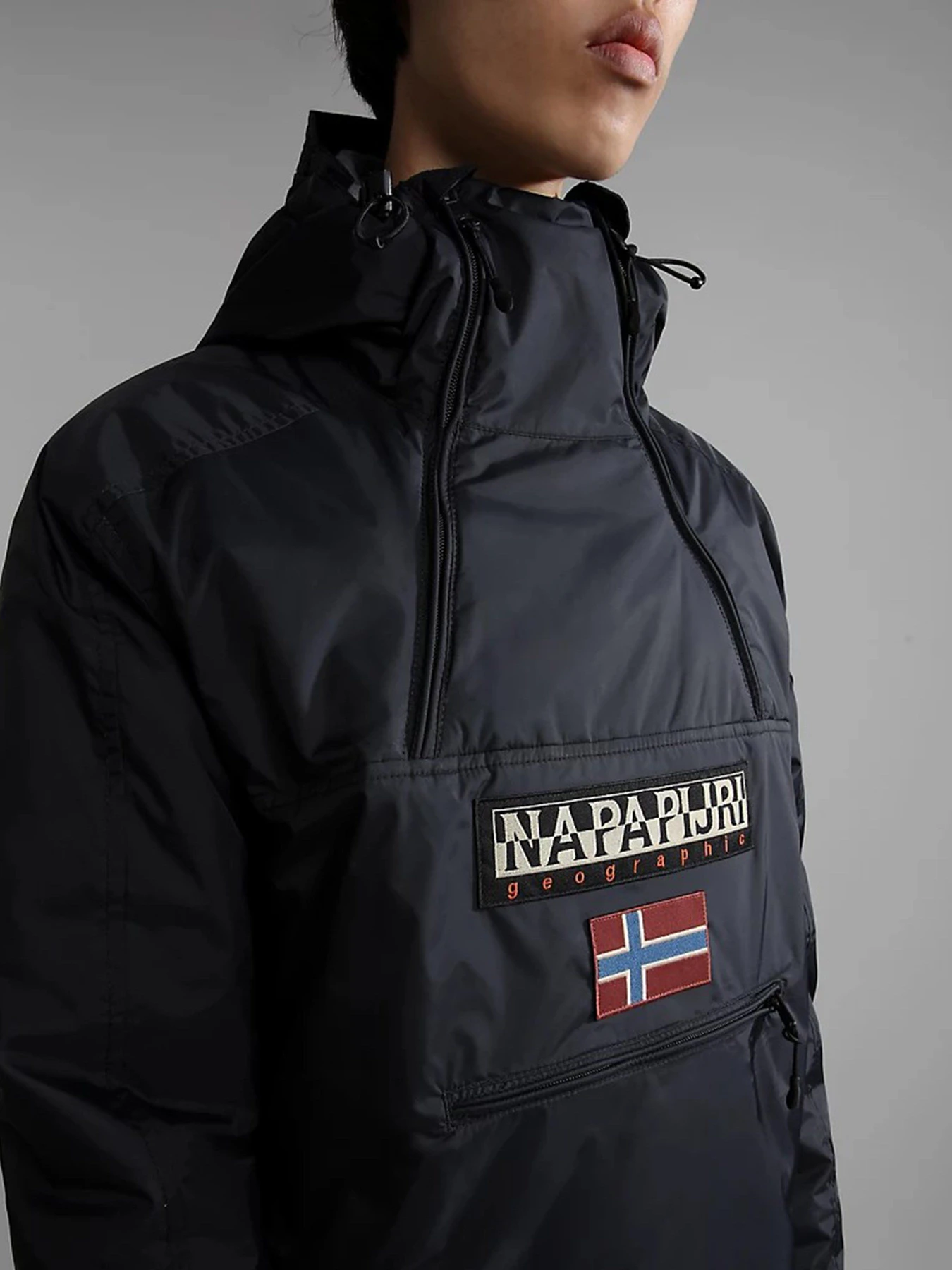 Куртки и дубленки Napapijri Northfarer модель NP0A4GS50411 Куртки и дубленки Napapijri Northfarer модель NP0A4GS50411 Фото
