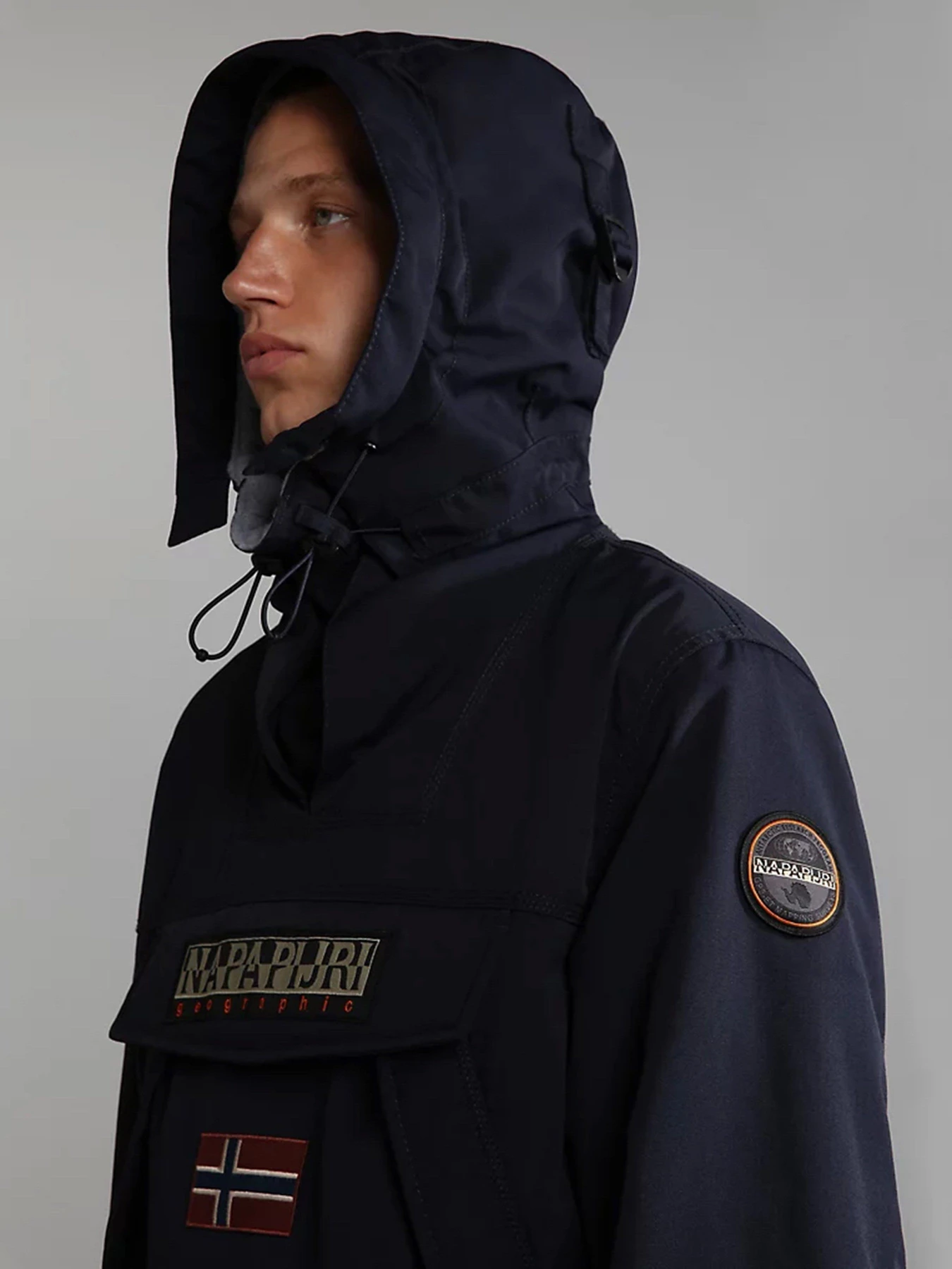 Куртки и дубленки Napapijri Skidoo модель NP0A4GMF1761 Куртки и дубленки Napapijri Skidoo модель NP0A4GMF1761 Фото