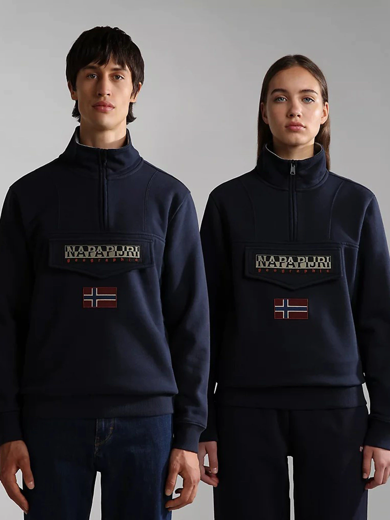 Худи и свитшоты Napapijri Burgee модель NP0A4GJC1761 Худи и свитшоты Napapijri Burgee модель NP0A4GJC1761 Фото