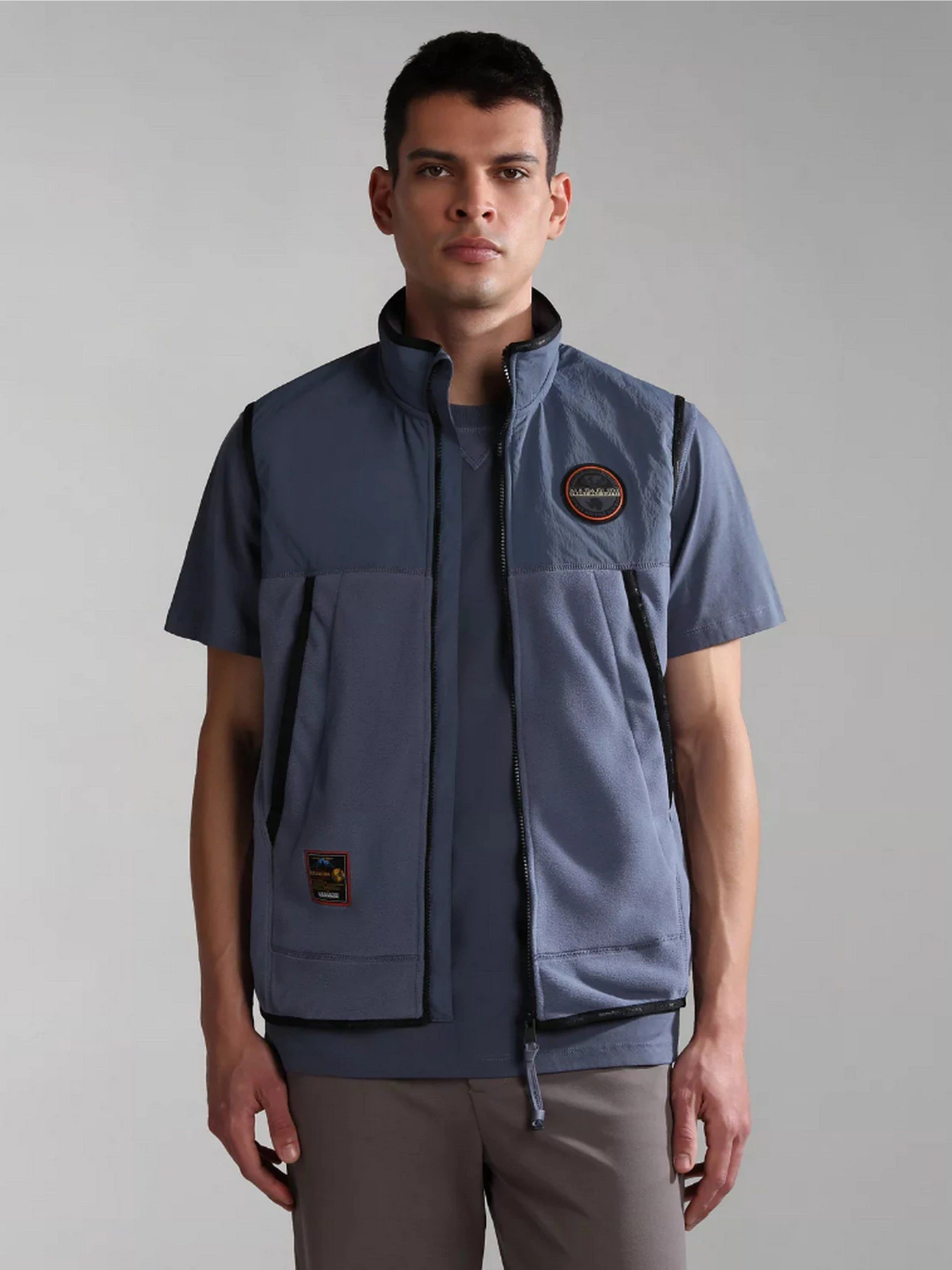 Куртки и дубленки Napapijri T-AMBATO VEST модель NP0A4GZDB4D1 Фото