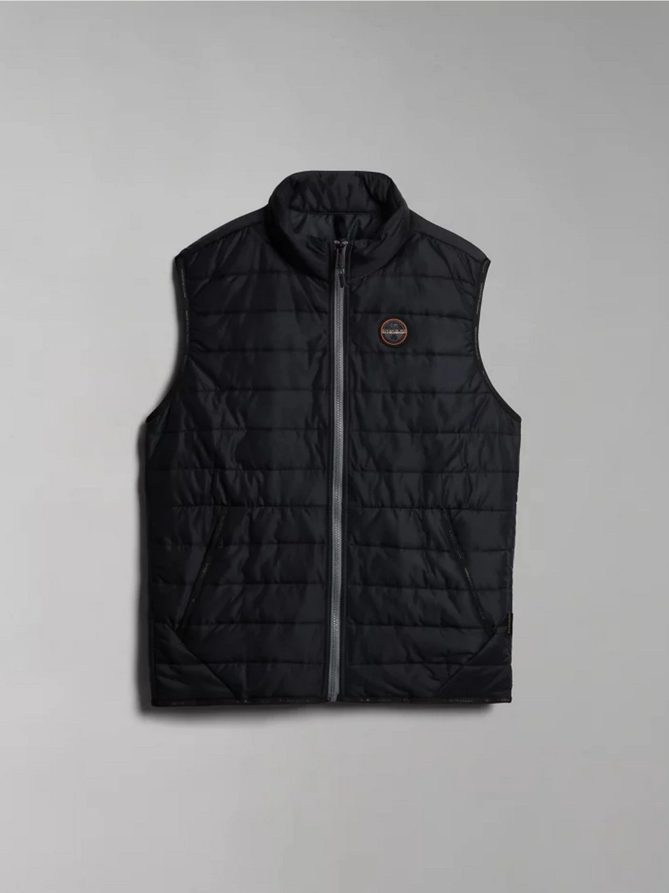 Куртки и дубленки Napapijri Vest 6 модель NP0A4H8G0411 Фото