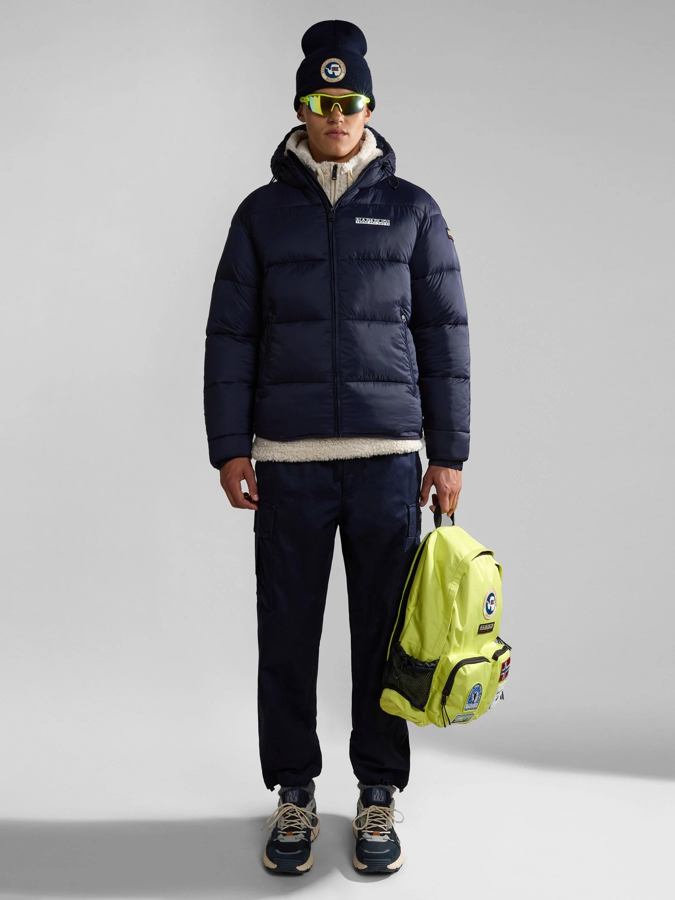 Куртки та дублянки Napapijri Suomi Hood Puffer модель NP0A4GJE1761 Куртки та дублянки Napapijri Suomi Hood Puffer модель NP0A4GJE1761 Фото