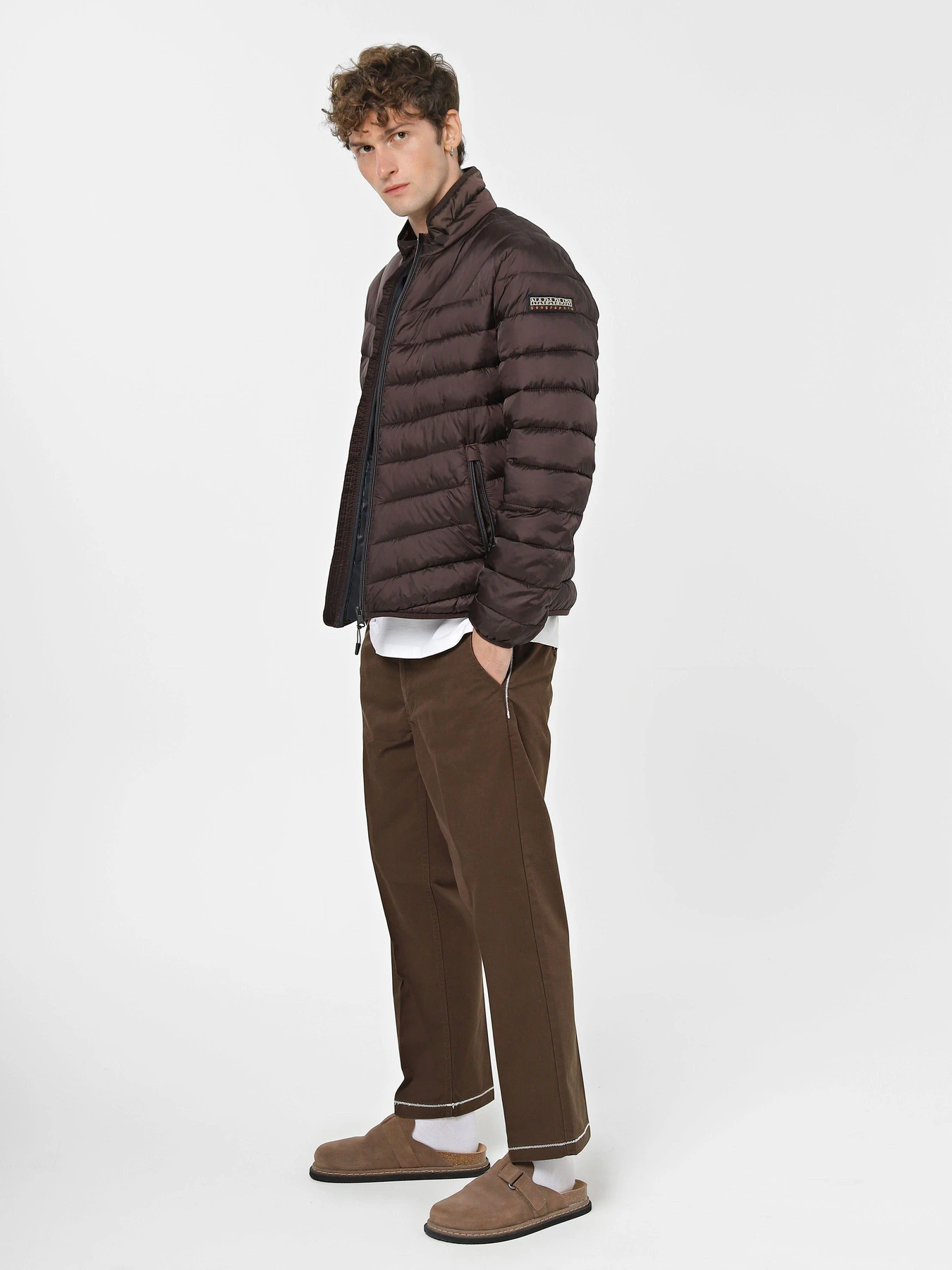 Куртки та дублянки Napapijri Aerons Puffer модель NP0A4GJNWA91 Куртки та дублянки Napapijri Aerons Puffer модель NP0A4GJNWA91 Фото