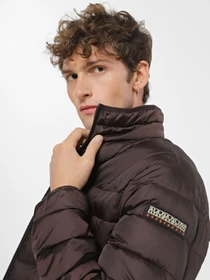 Куртки та дублянки Napapijri Aerons Puffer модель NP0A4GJNWA91 Фото