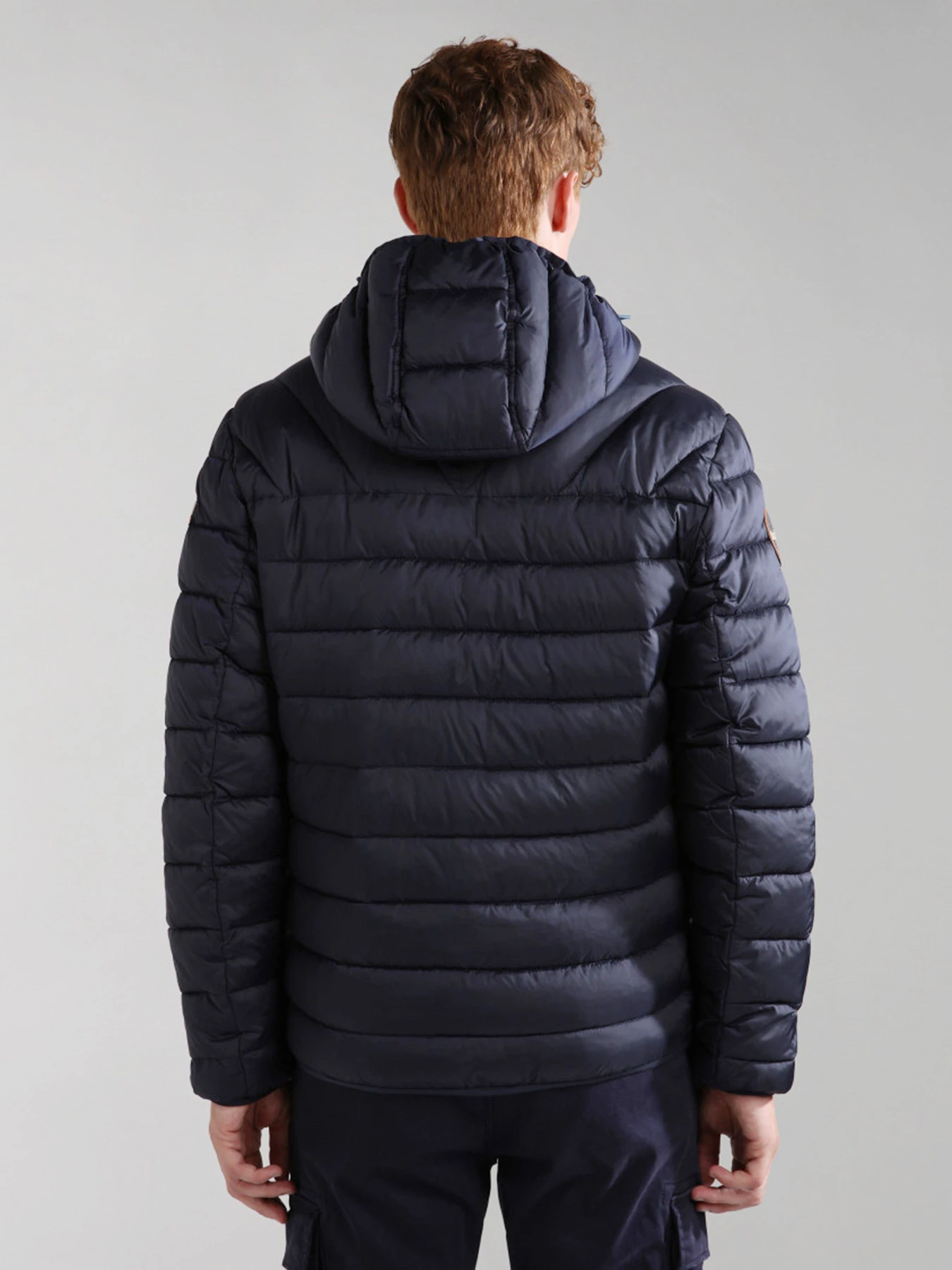 Куртки та дублянки Napapijri Aerons Hood Puffer модель NP0A4GJO1761 Куртки та дублянки Napapijri Aerons Hood Puffer модель NP0A4GJO1761 Фото