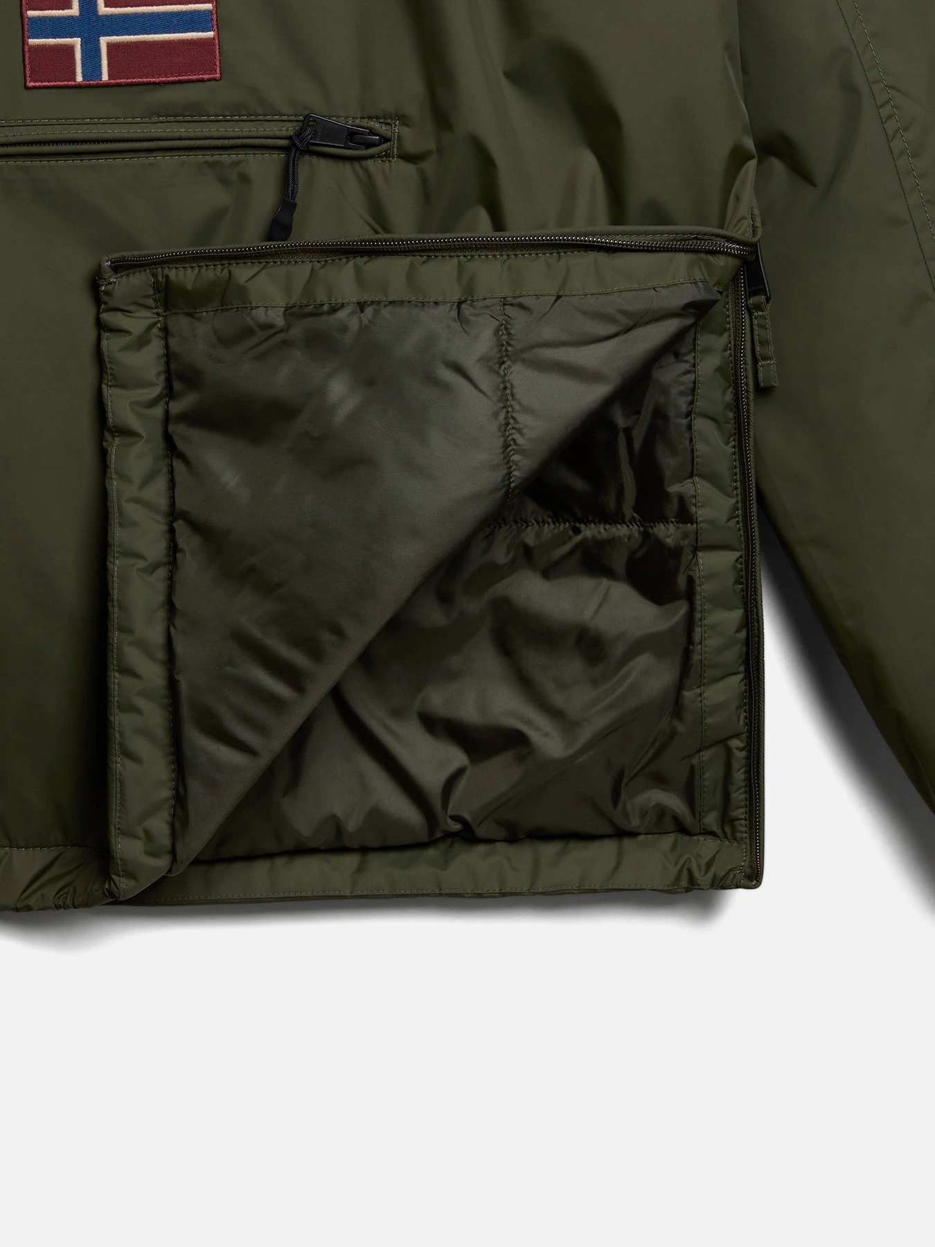 Куртки и дубленки Napapijri Northfarer Winter Anorak модель NP0A4GS5GE41 Куртки и дубленки Napapijri Northfarer Winter Anorak модель NP0A4GS5GE41 Фото