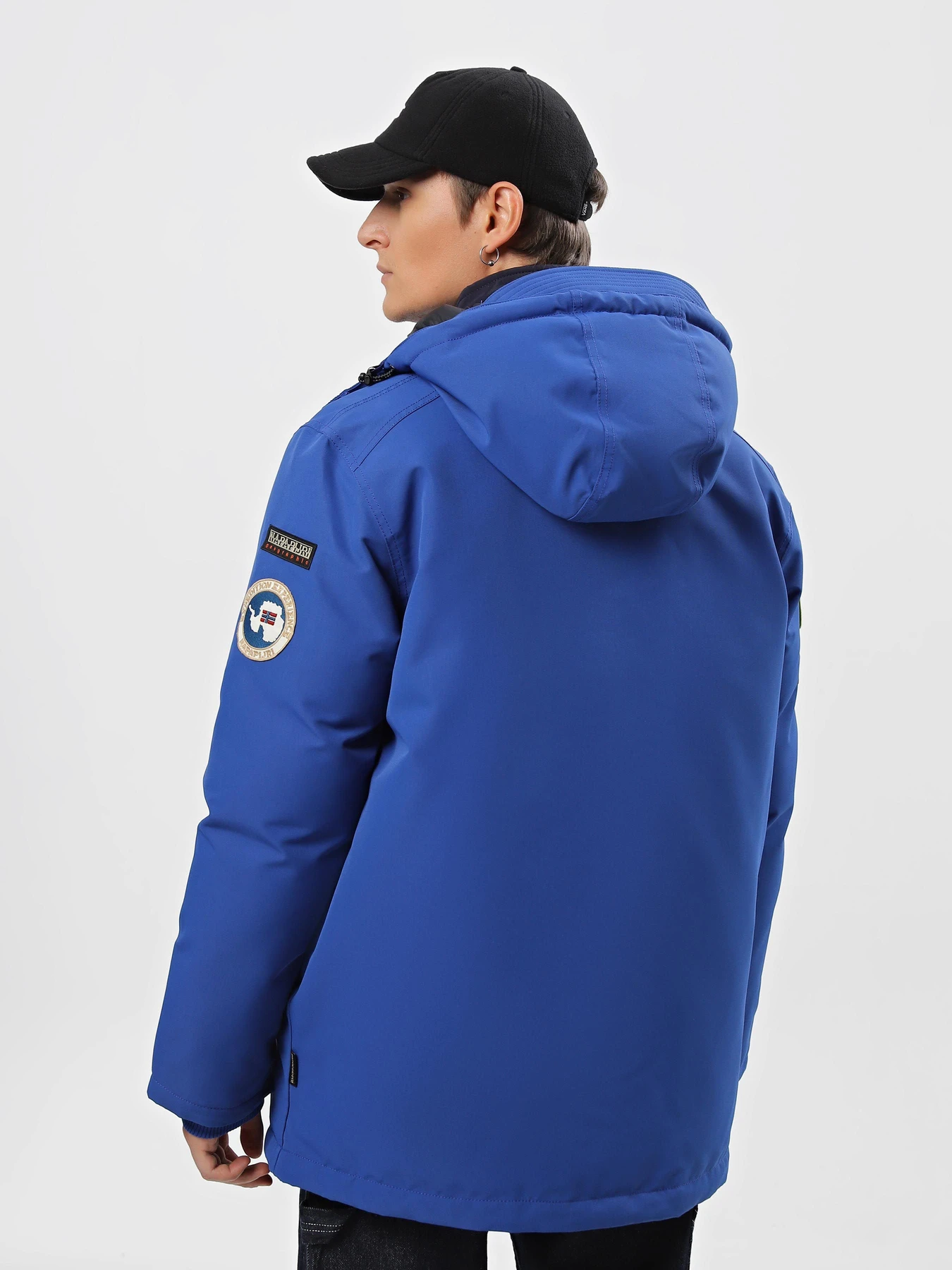 Куртки и дубленки Napapijri Antarctic модель NP0A4HEFB5A1 Куртки и дубленки Napapijri Antarctic модель NP0A4HEFB5A1 Фото