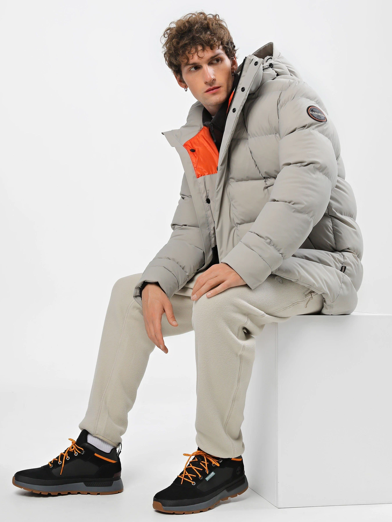 Куртки и дубленки Napapijri Thermo Puffer Long модель NP0A4HEJH541 Куртки и дубленки Napapijri Thermo Puffer Long модель NP0A4HEJH541 Фото