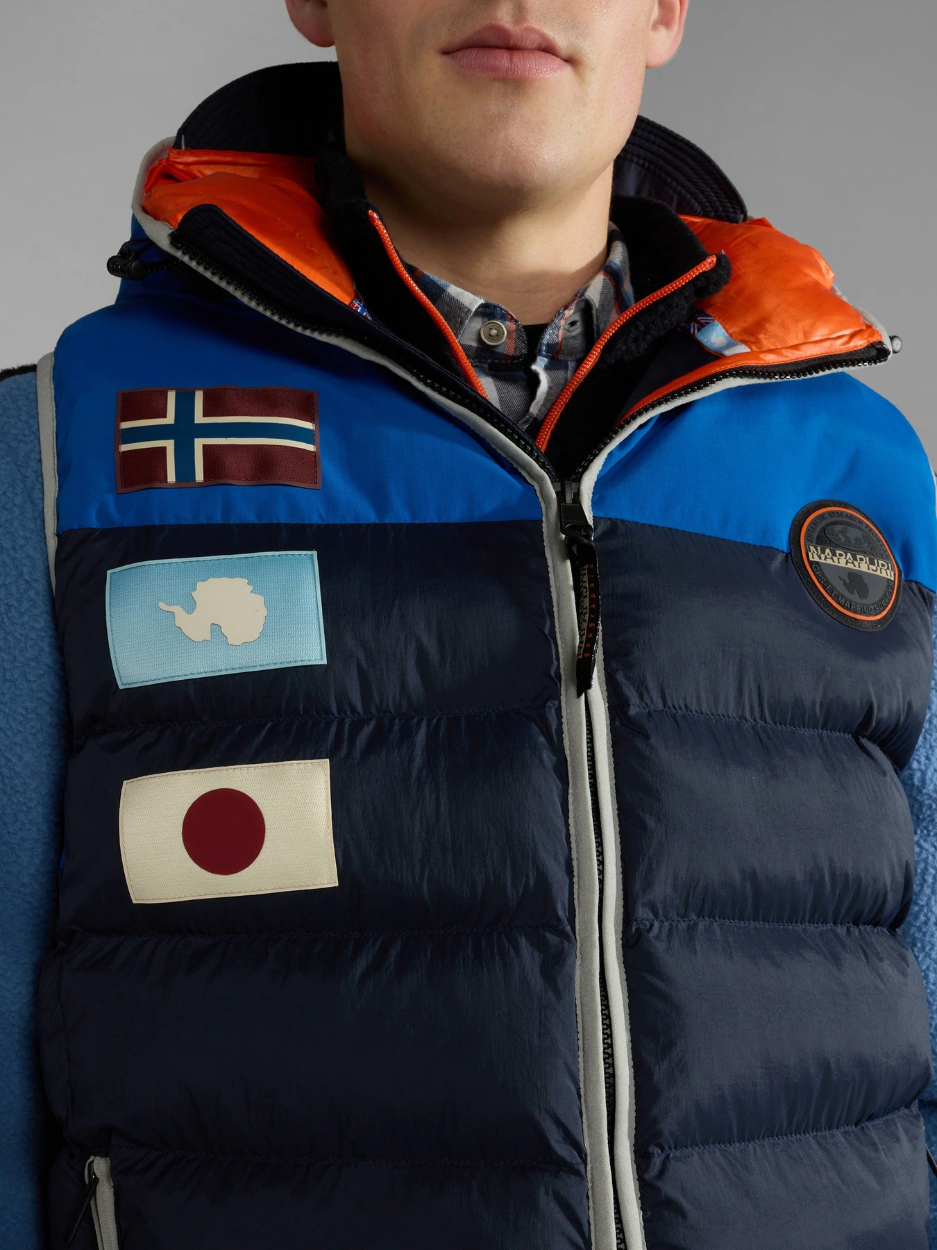 Куртки та дублянки Napapijri Shackleton модель NP0A4HEL1761 Куртки та дублянки Napapijri Shackleton модель NP0A4HEL1761 Фото