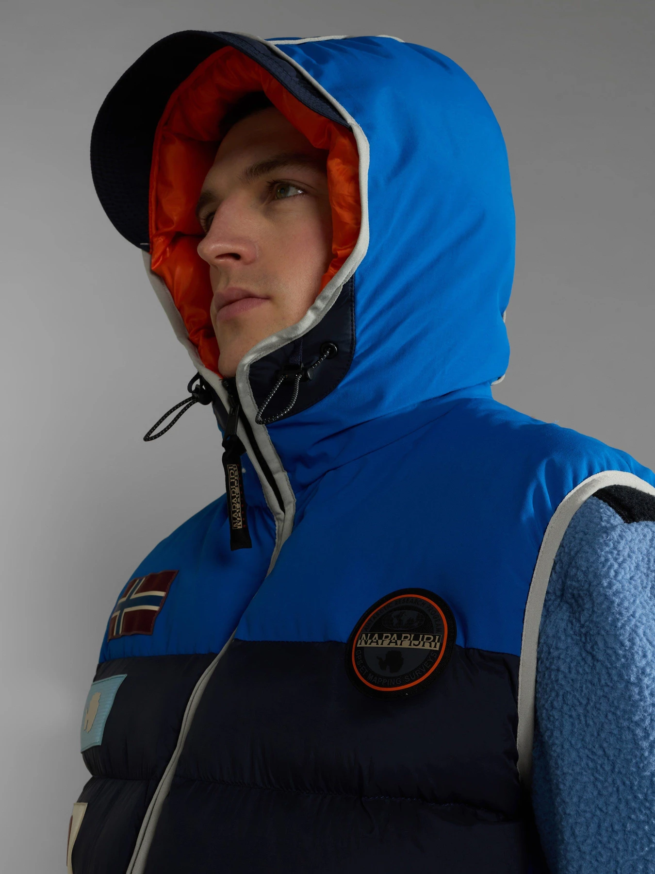 Куртки та дублянки Napapijri Shackleton модель NP0A4HEL1761 Куртки та дублянки Napapijri Shackleton модель NP0A4HEL1761 Фото