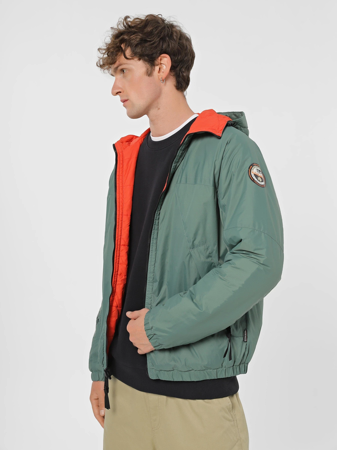 Куртки та дублянки Napapijri Circular Reversible Jacket модель NP0A4HERG1L1 Куртки та дублянки Napapijri Circular Reversible Jacket модель NP0A4HERG1L1 Фото
