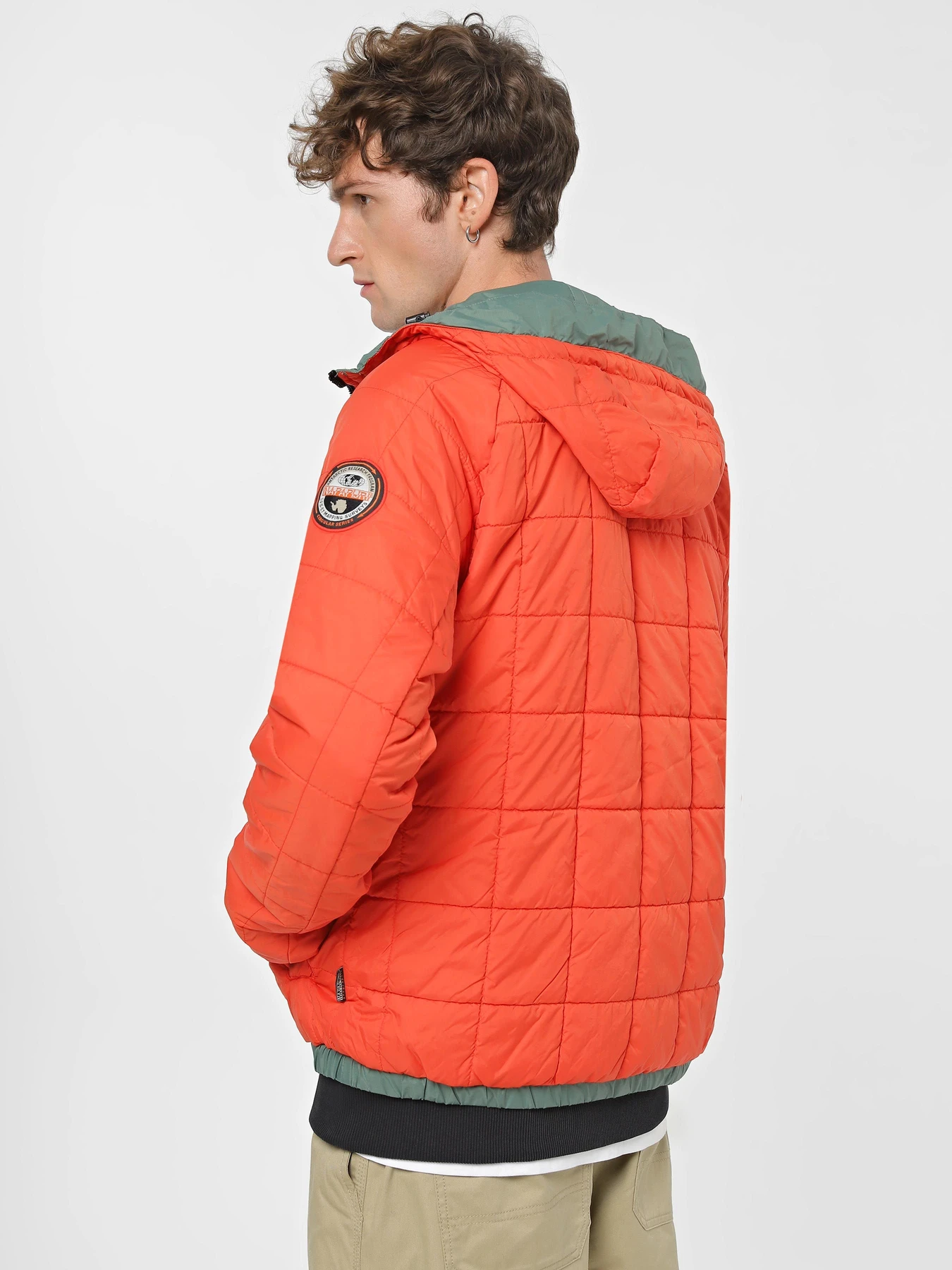 Куртки та дублянки Napapijri Circular Reversible Jacket модель NP0A4HERG1L1 Куртки та дублянки Napapijri Circular Reversible Jacket модель NP0A4HERG1L1 Фото