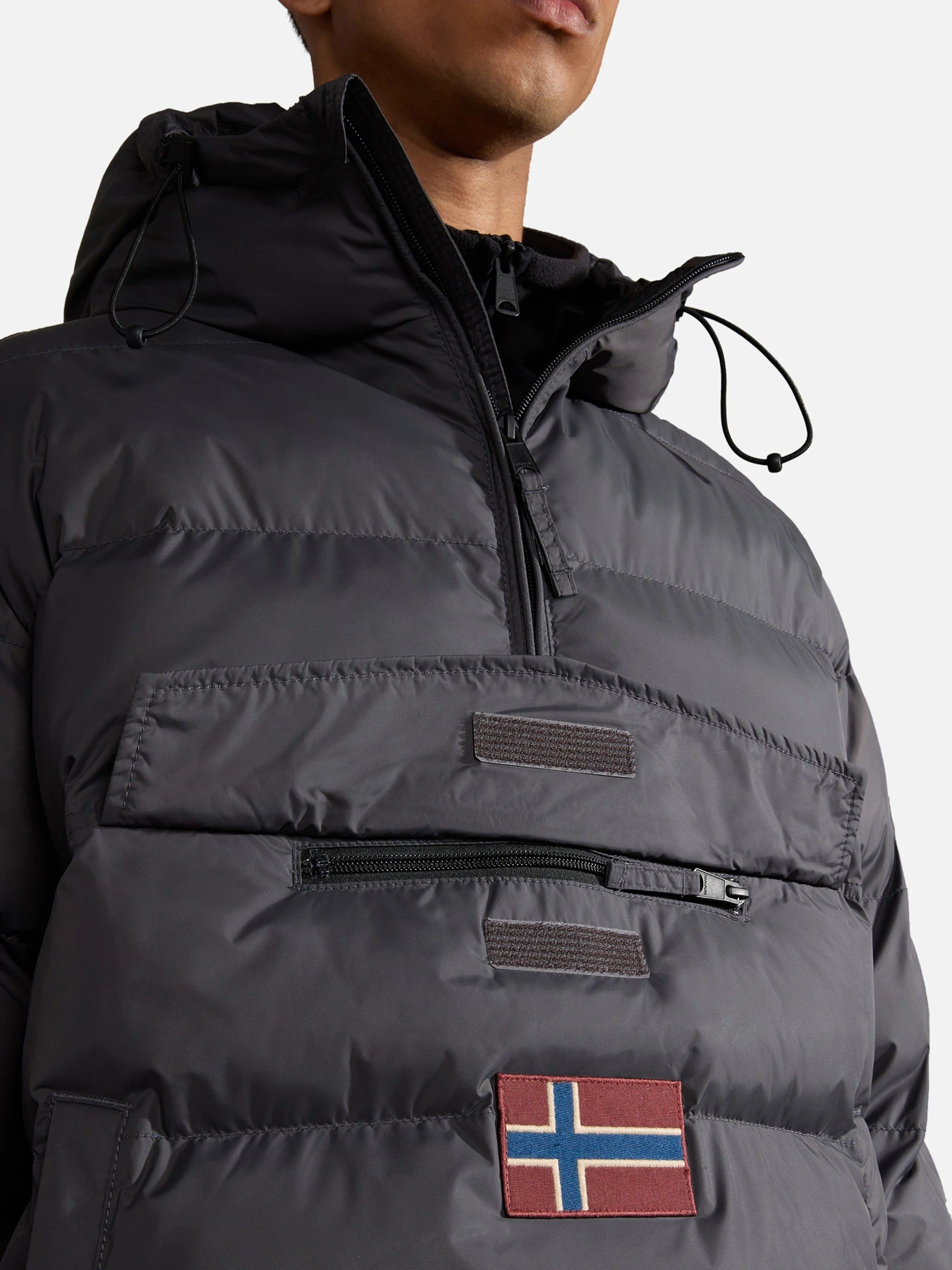 Куртки и дубленки Napapijri Rainforest Puffer модель NP0A4HMAH981 Куртки и дубленки Napapijri Rainforest Puffer модель NP0A4HMAH981 Фото