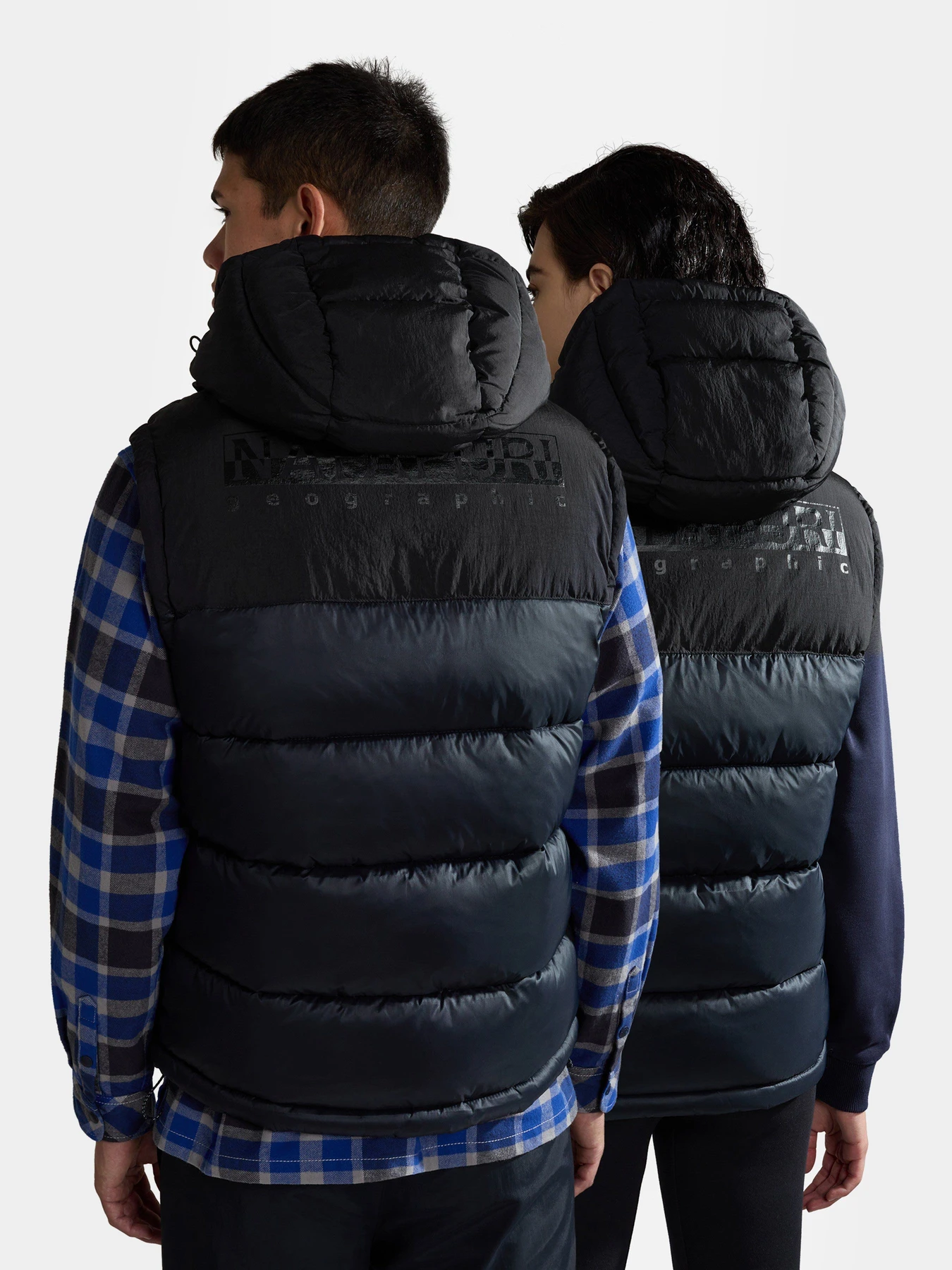 Куртки та дублянки Napapijri Hornelen модель NP0A4HRF0411 Куртки та дублянки Napapijri Hornelen модель NP0A4HRF0411 Фото