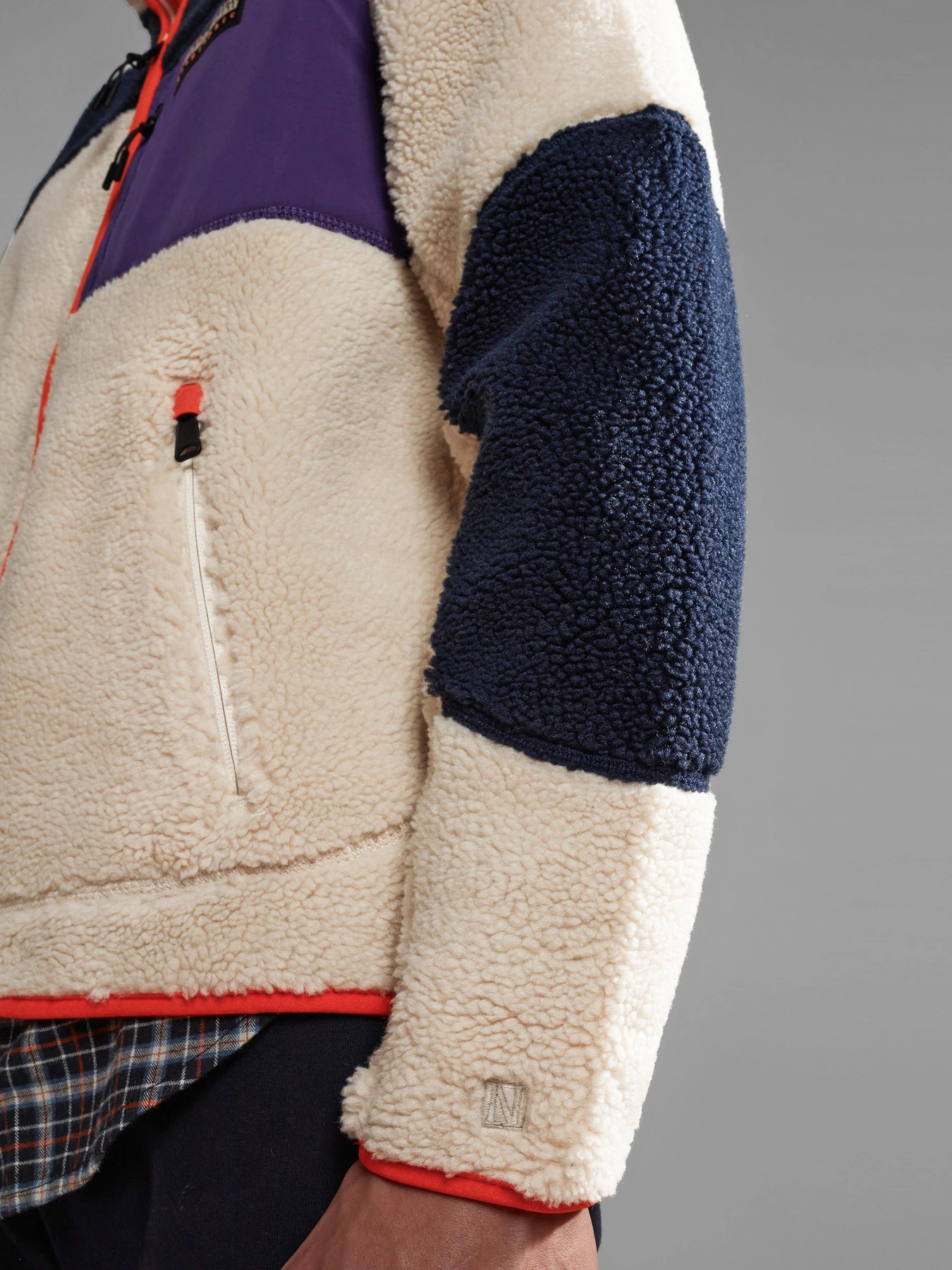 Худи и свитшоты Napapijri Yupik Full-Zip Fleece модель NP0A4GNTMG71 Худи и свитшоты Napapijri Yupik Full-Zip Fleece модель NP0A4GNTMG71 Фото