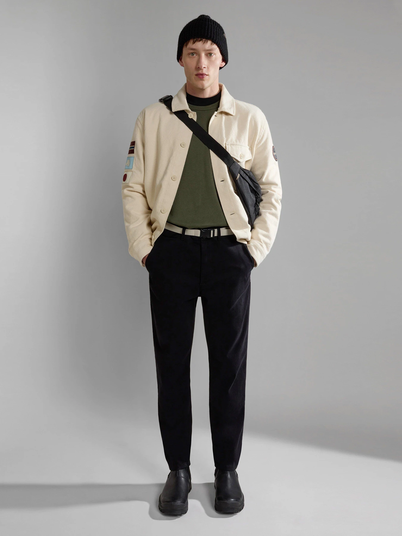 Свитры и кардиганы Napapijri Droz Crew Neck модель NP0A4GJPGE41 Свитры и кардиганы Napapijri Droz Crew Neck модель NP0A4GJPGE41 Фото