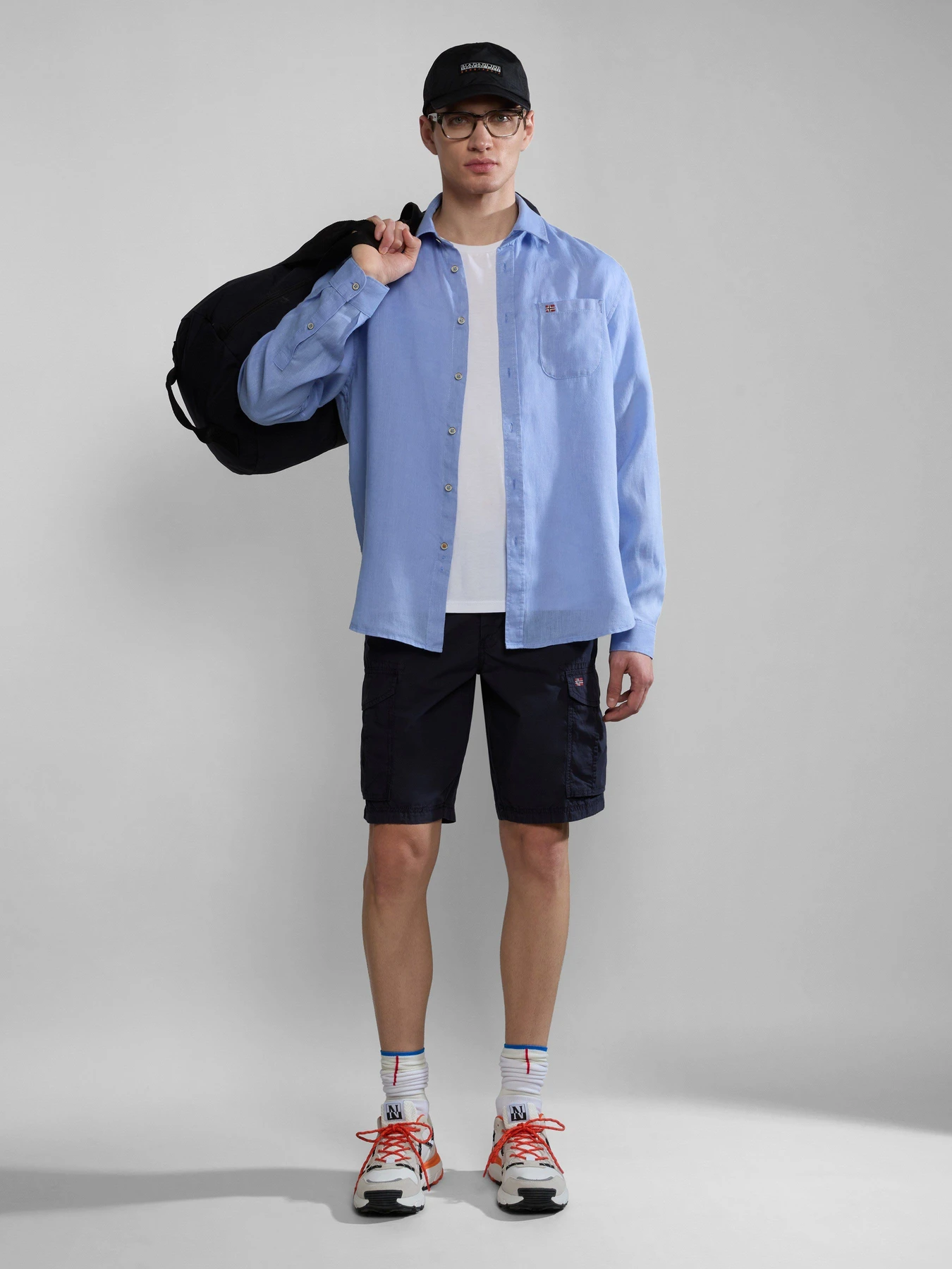 Рубашки Napapijri Linen модель NP0A4HQ2I001 Рубашки Napapijri Linen модель NP0A4HQ2I001 Фото