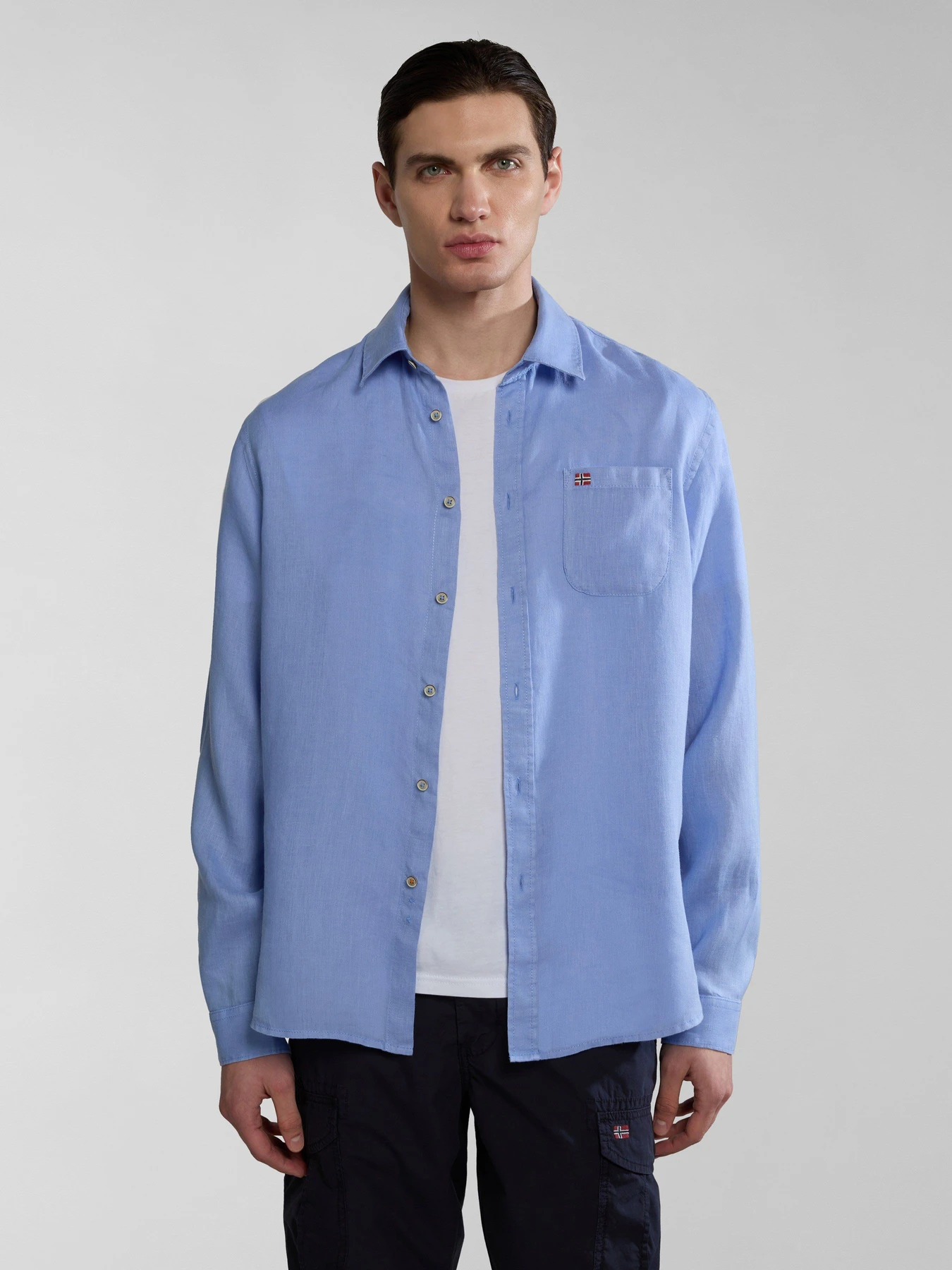 Рубашки Napapijri Linen модель NP0A4HQ2I001 Рубашки Napapijri Linen модель NP0A4HQ2I001 Фото