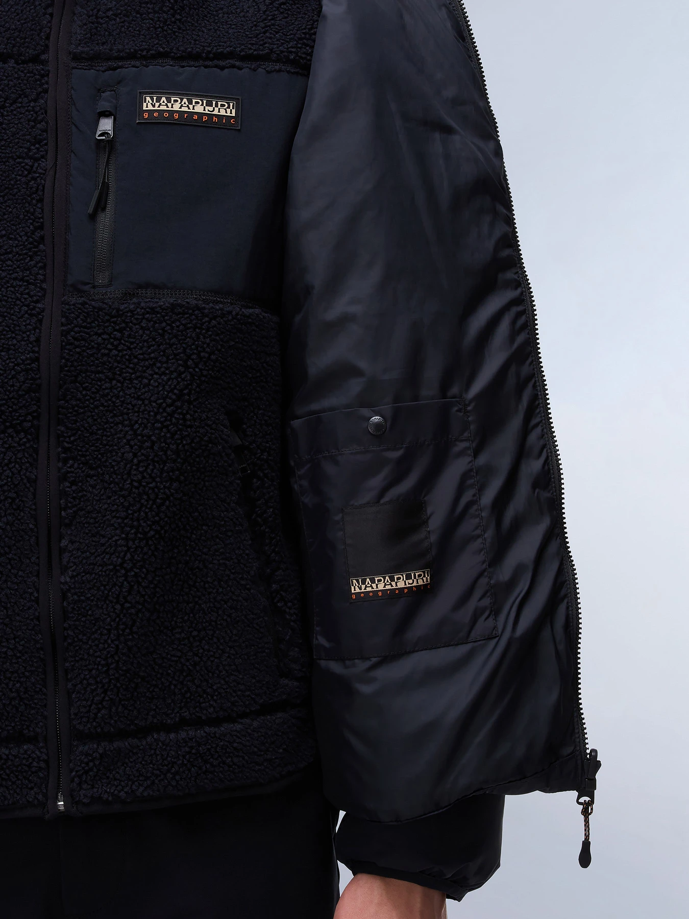 Куртки и дубленки Napapijri Rf Puffer Open модель NP0A4I230411 Фото