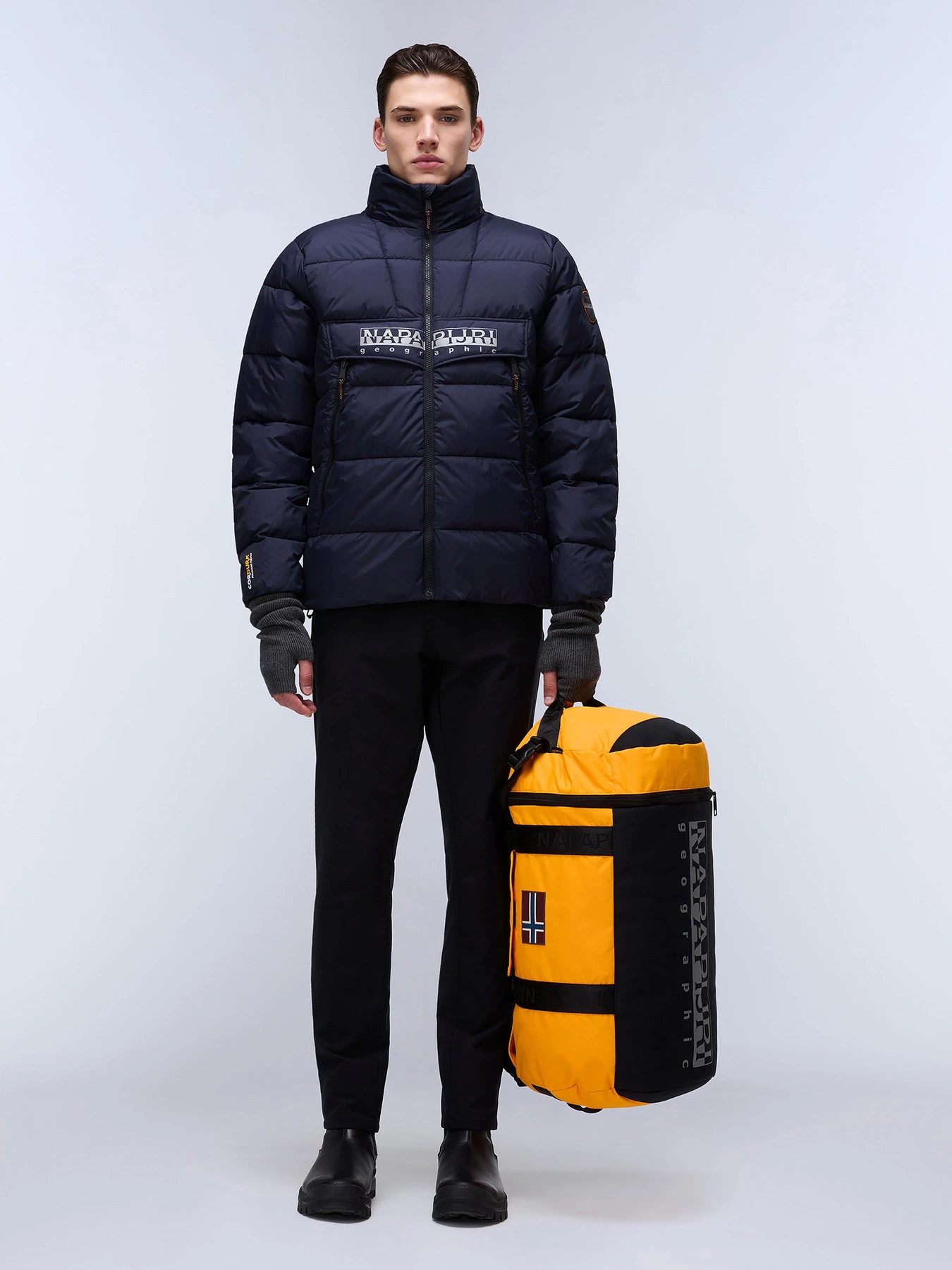 Куртки та дублянки Napapijri Rf Puffer Open модель NP0A4I231761 Куртки та дублянки Napapijri Rf Puffer Open модель NP0A4I231761 Фото
