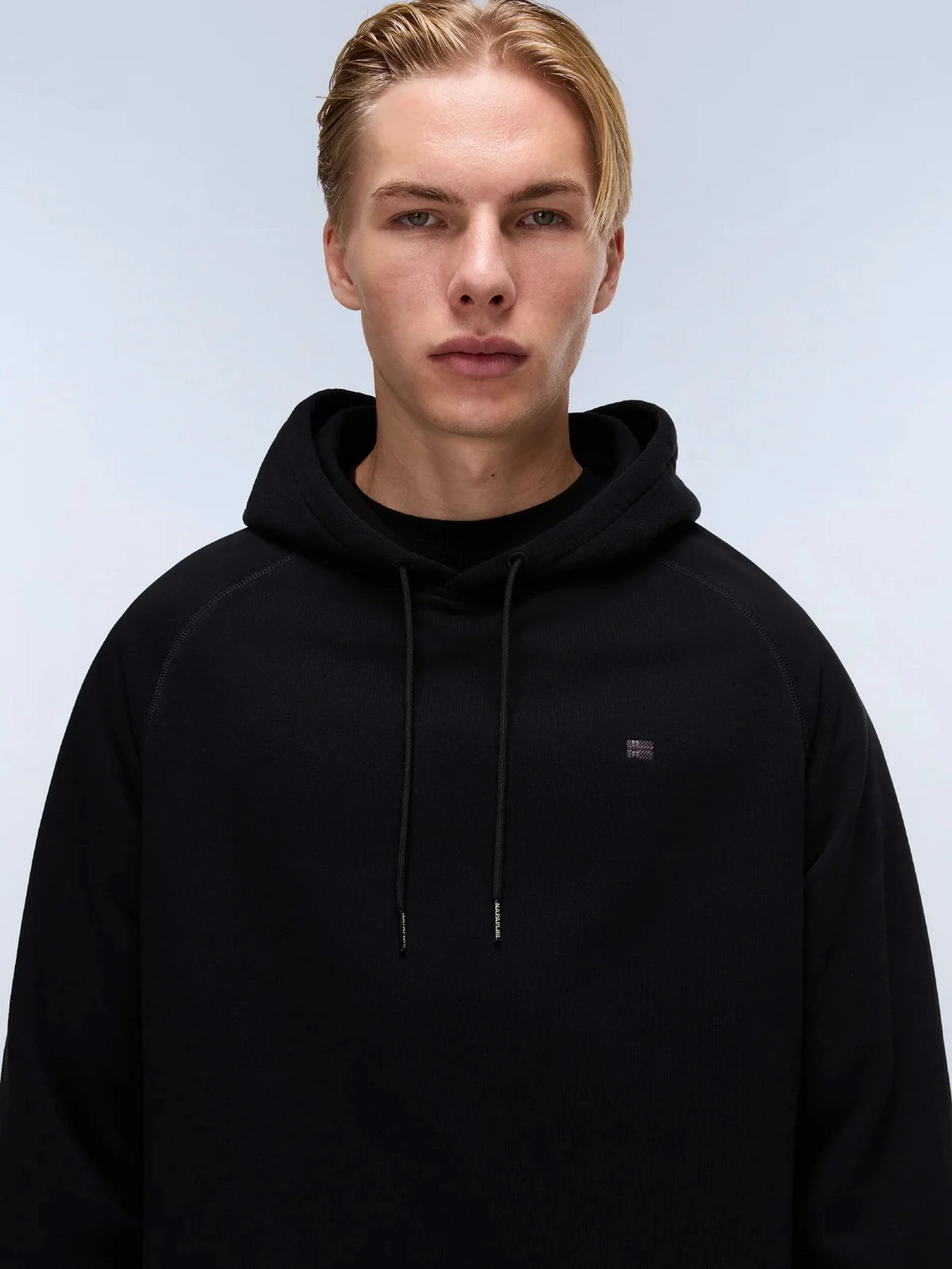 Худи и свитшоты Napapijri B-NEDLES модель NP0A89269411 Худи и свитшоты Napapijri B-NEDLES модель NP0A89269411 Фото