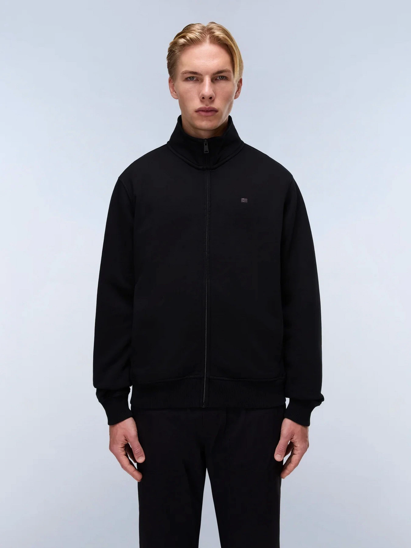 Худи и свитшоты Napapijri B-NEDLES модель NP0A89459411 Худи и свитшоты Napapijri B-NEDLES модель NP0A89459411 Фото