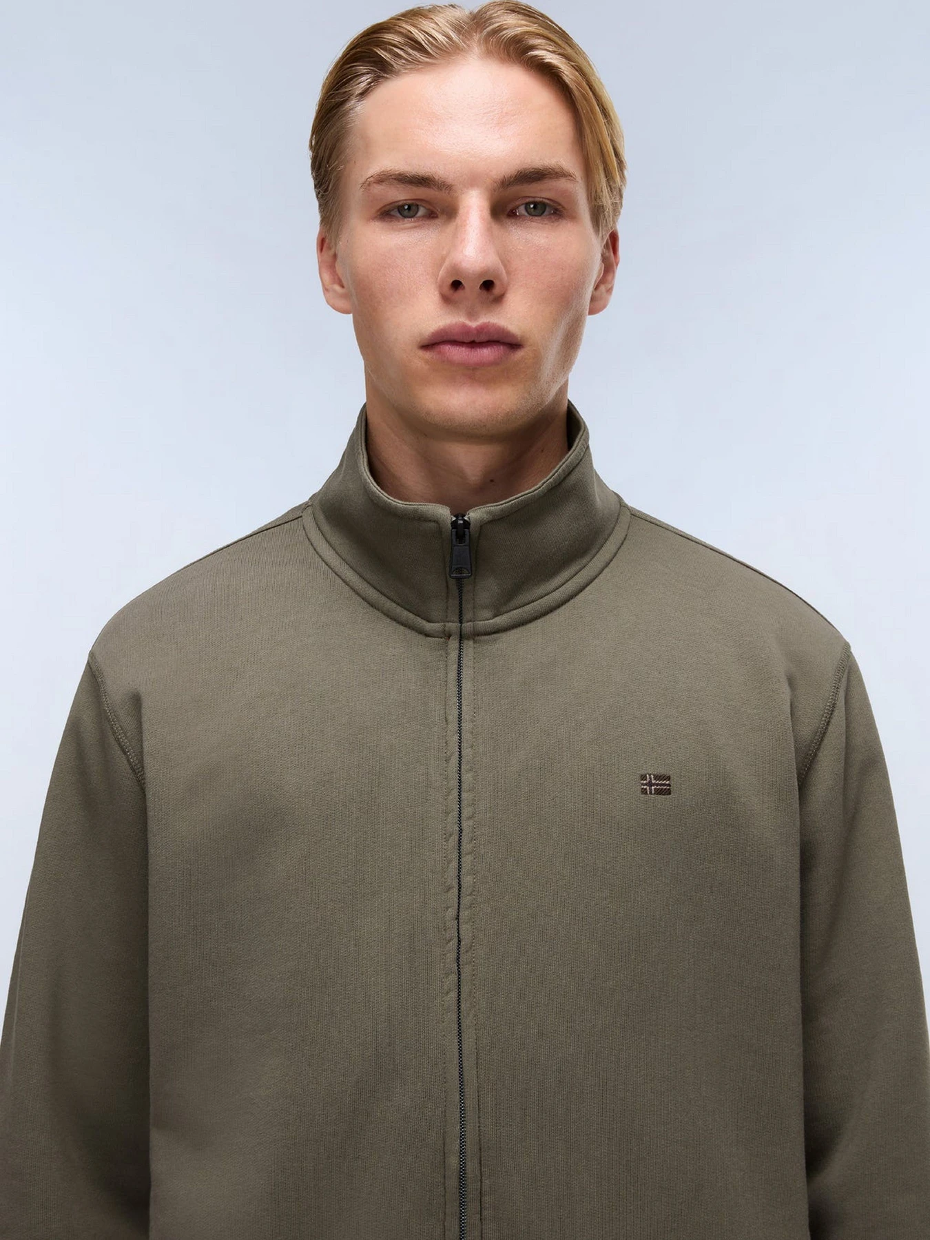 Худи и свитшоты Napapijri B-NEDLES модель NP0A8945G0A1 Худи и свитшоты Napapijri B-NEDLES модель NP0A8945G0A1 Фото