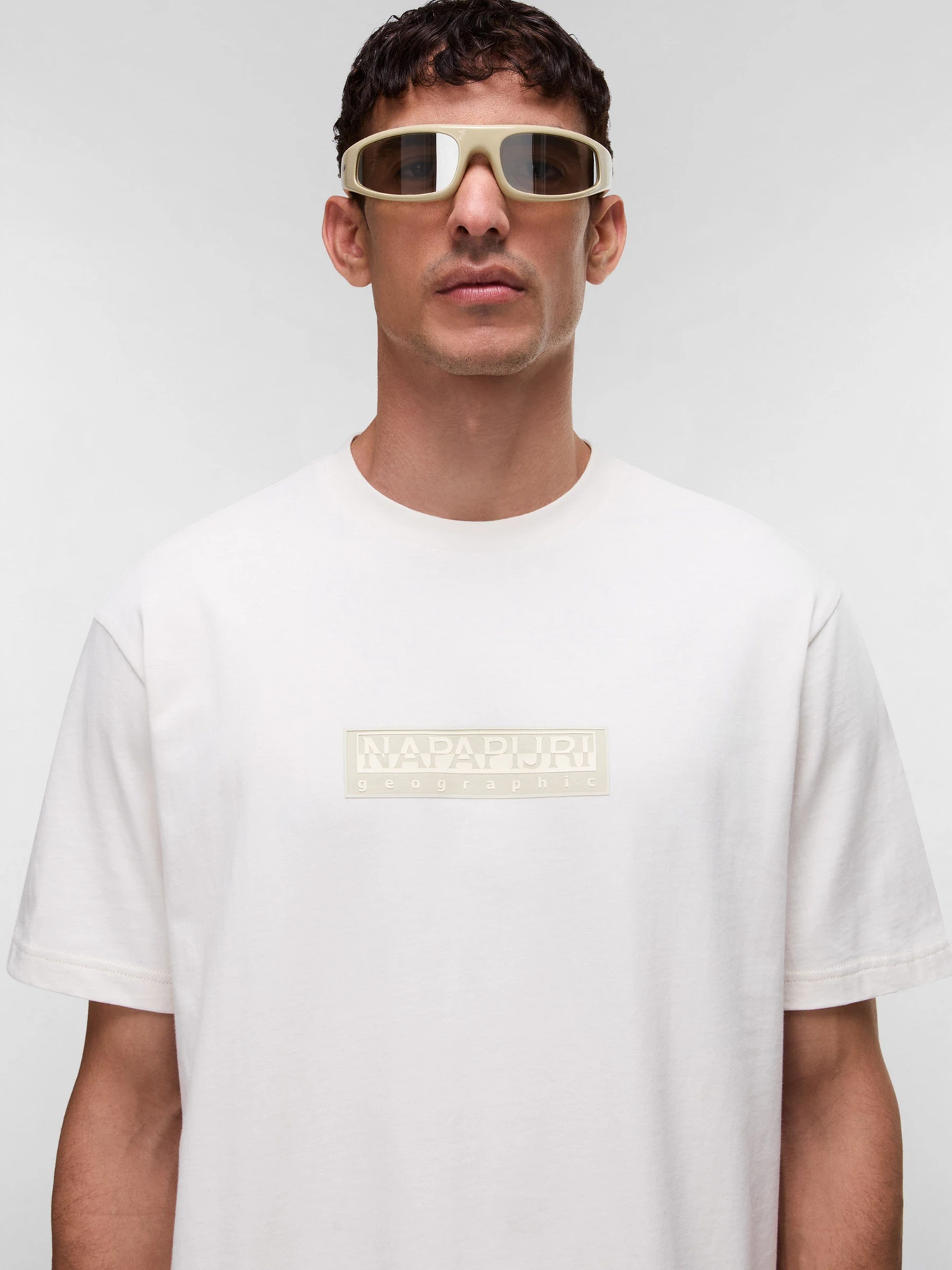 Футболки и поло Napapijri S-BOX LOGO SS модель NP0A4IFLN1A1 Фото