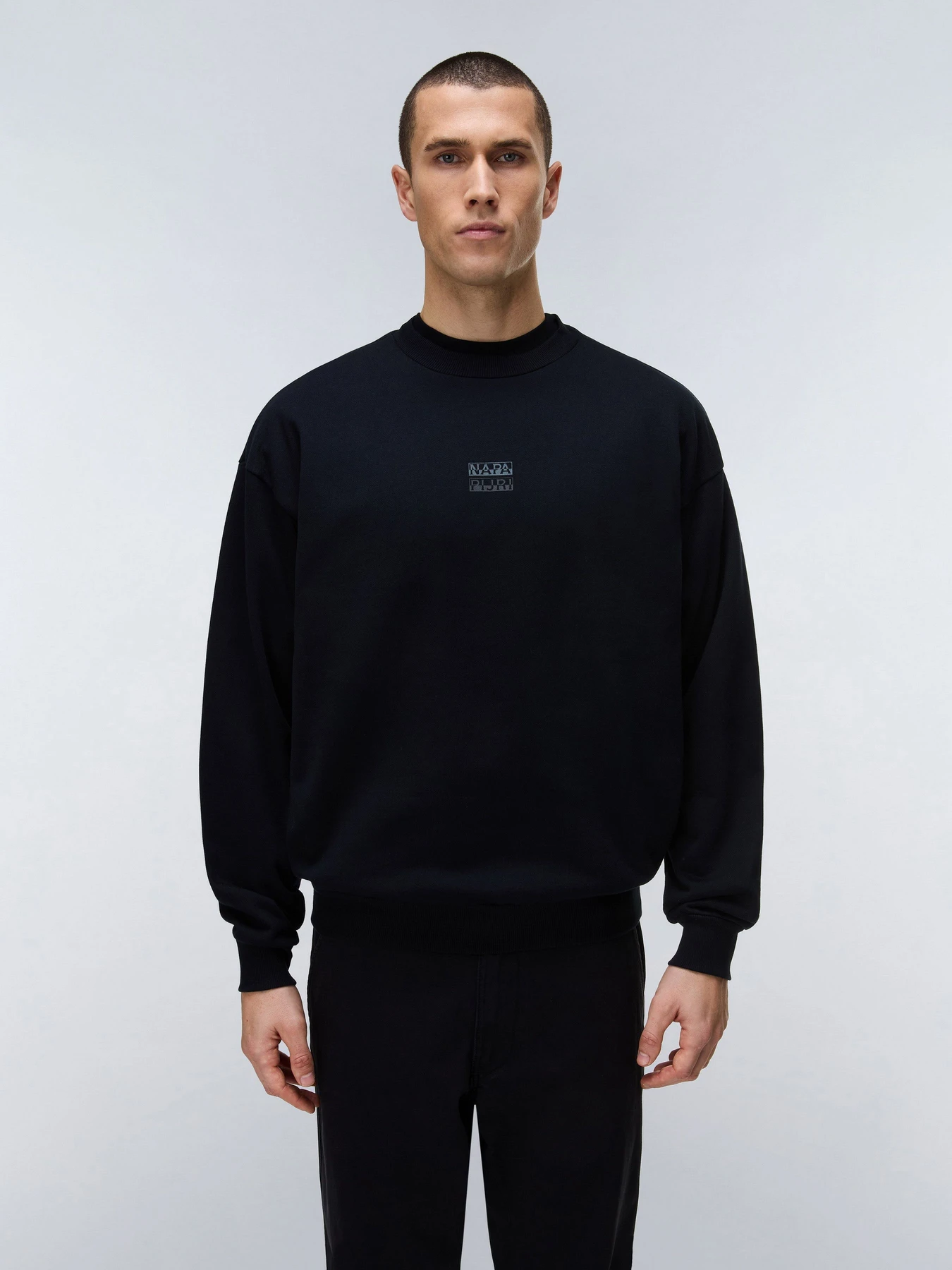 Худи и свитшоты Napapijri B-ELEVATED LOGO модель NP0A88UO9411 Худи и свитшоты Napapijri B-ELEVATED LOGO модель NP0A88UO9411 Фото