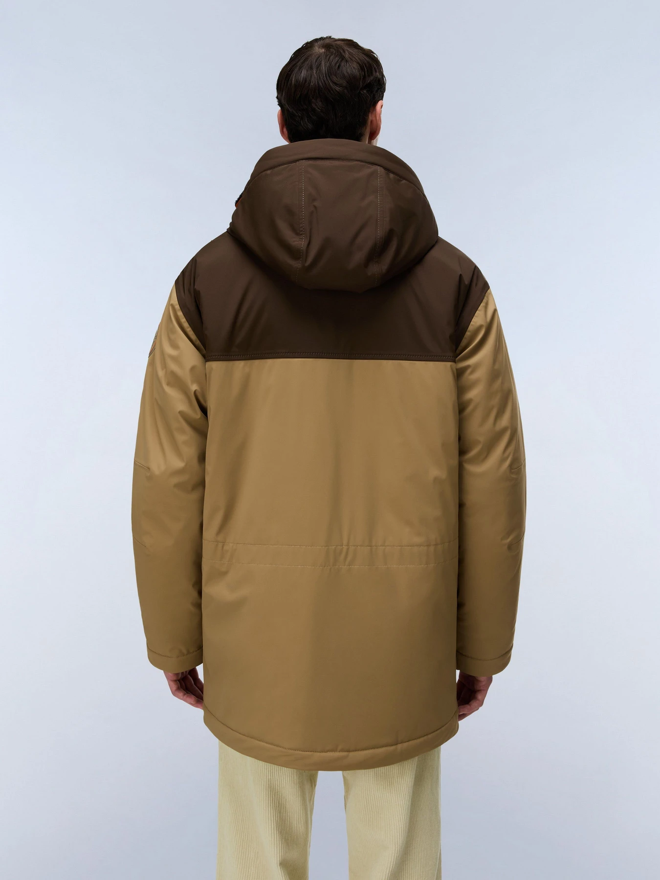 Куртки и дубленки Napapijri SERIE 20-22 PARKA PETRIFIEDOAK модель NP0A8ANNN7C1 Куртки и дубленки Napapijri SERIE 20-22 PARKA PETRIFIEDOAK модель NP0A8ANNN7C1 Фото