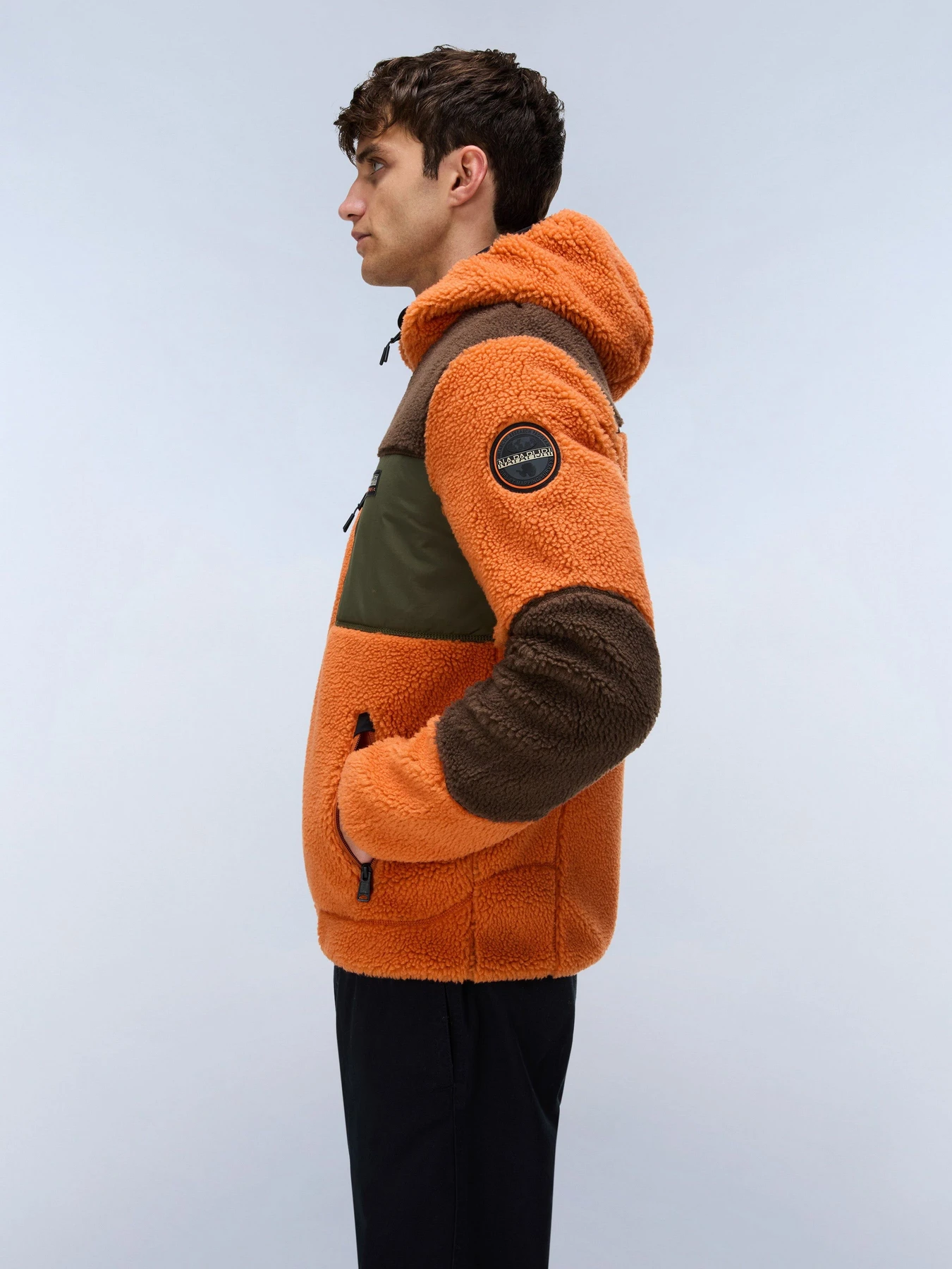 Худи и свитшоты Napapijri YUPIK FZH 6 MULTI M5E модель NP0A8AZXM5E1 Худи и свитшоты Napapijri YUPIK FZH 6 MULTI M5E модель NP0A8AZXM5E1 Фото