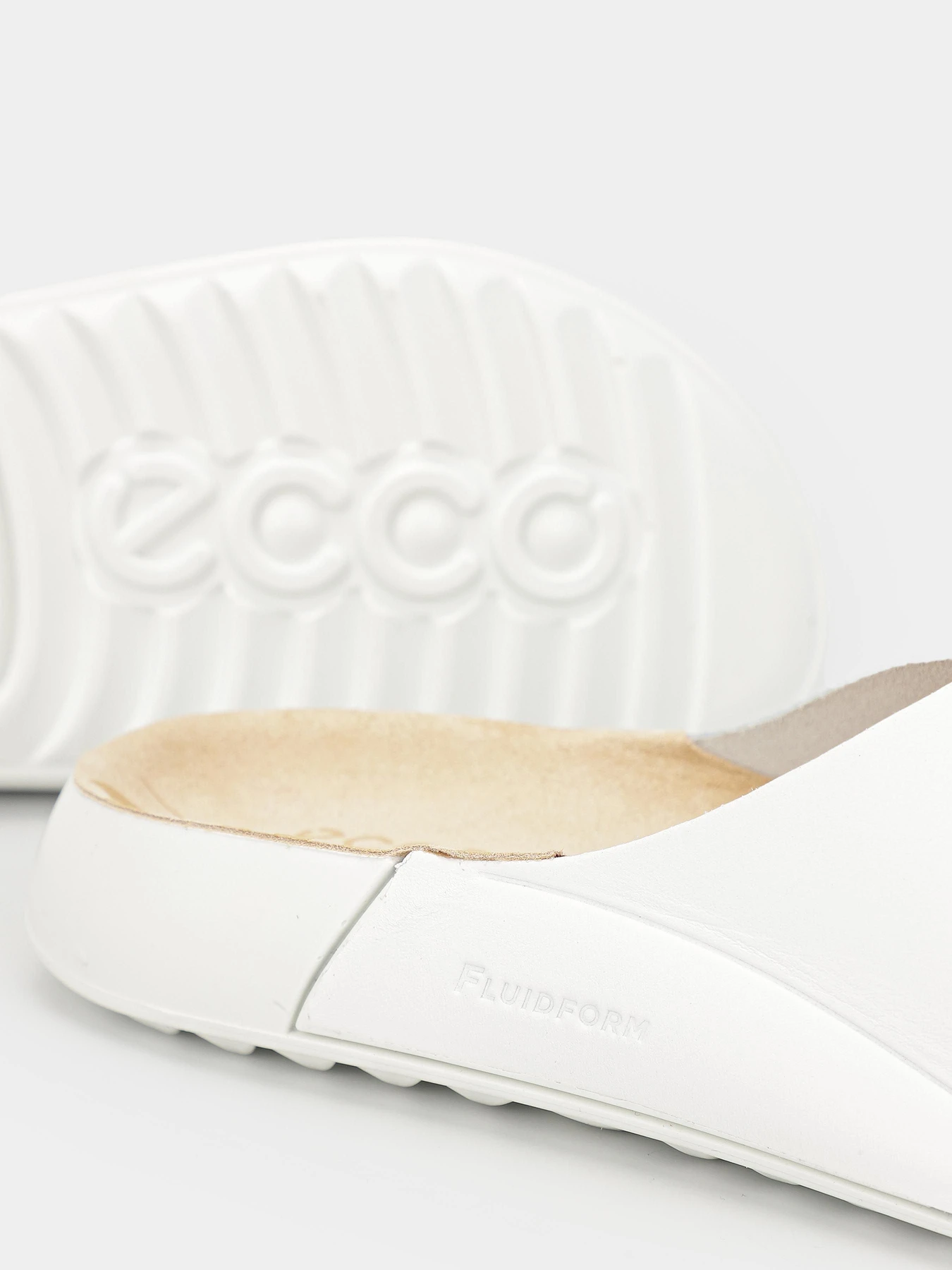 Шльопанці ECCO Cozmo модель 20680301002 Шльопанці ECCO Cozmo модель 20680301002 Фото