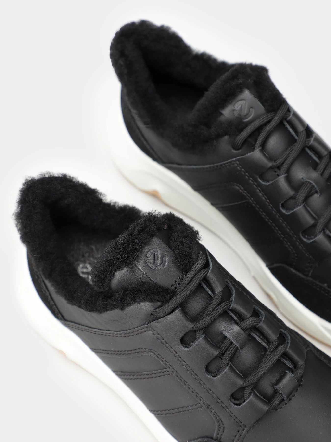 Кроссовки ECCO Chunky модель 20322351094 Кроссовки ECCO Chunky модель 20322351094 Фото