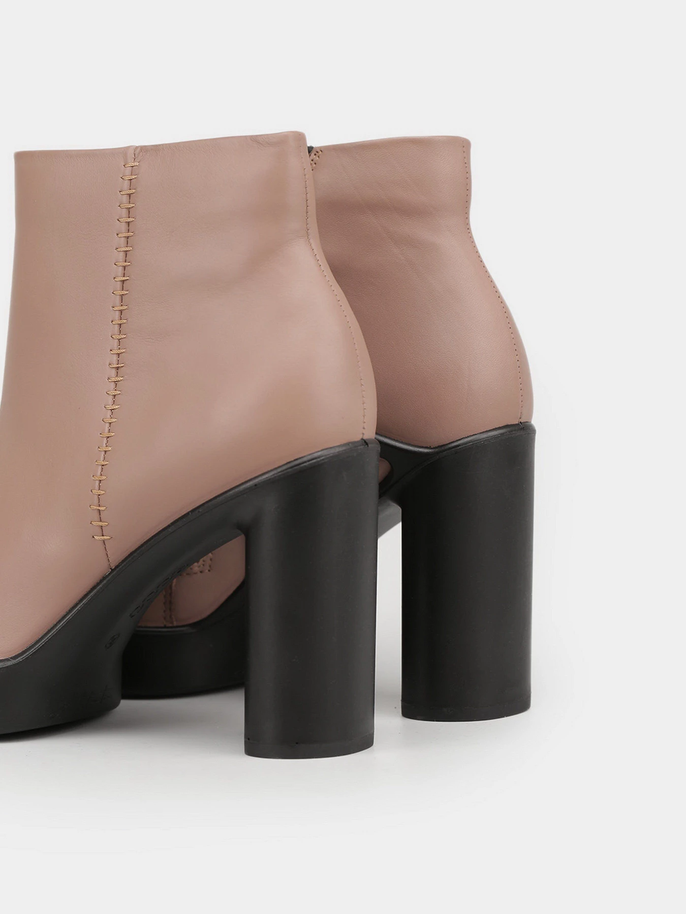 Ботинки и сапоги ECCO SHAPE SCULPTED MOTION 75 модель 20780301337 Ботинки и сапоги ECCO SHAPE SCULPTED MOTION 75 модель 20780301337 Фото
