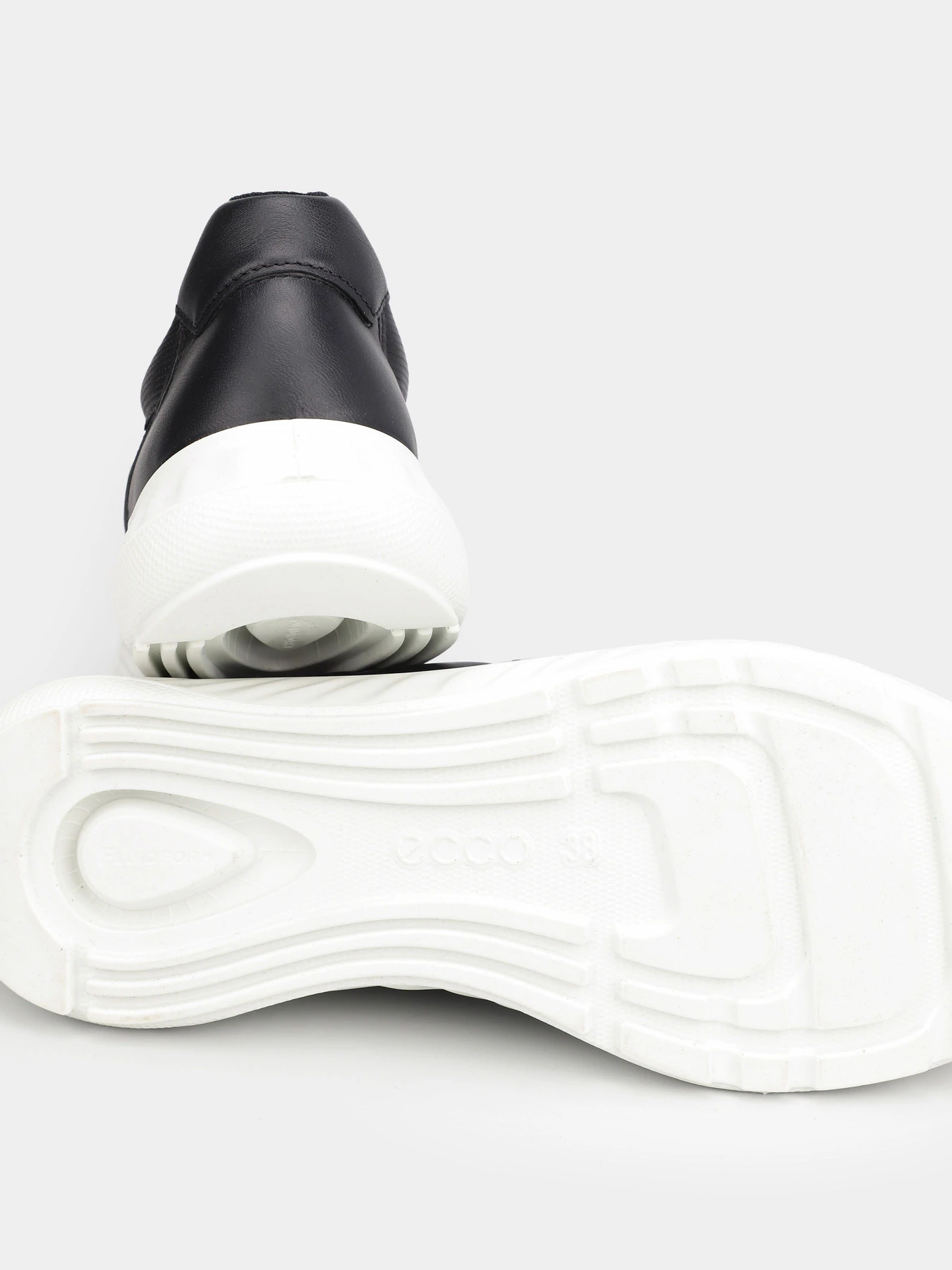 Кроссовки ECCO Ath-FTR модель 20561351052 Фото